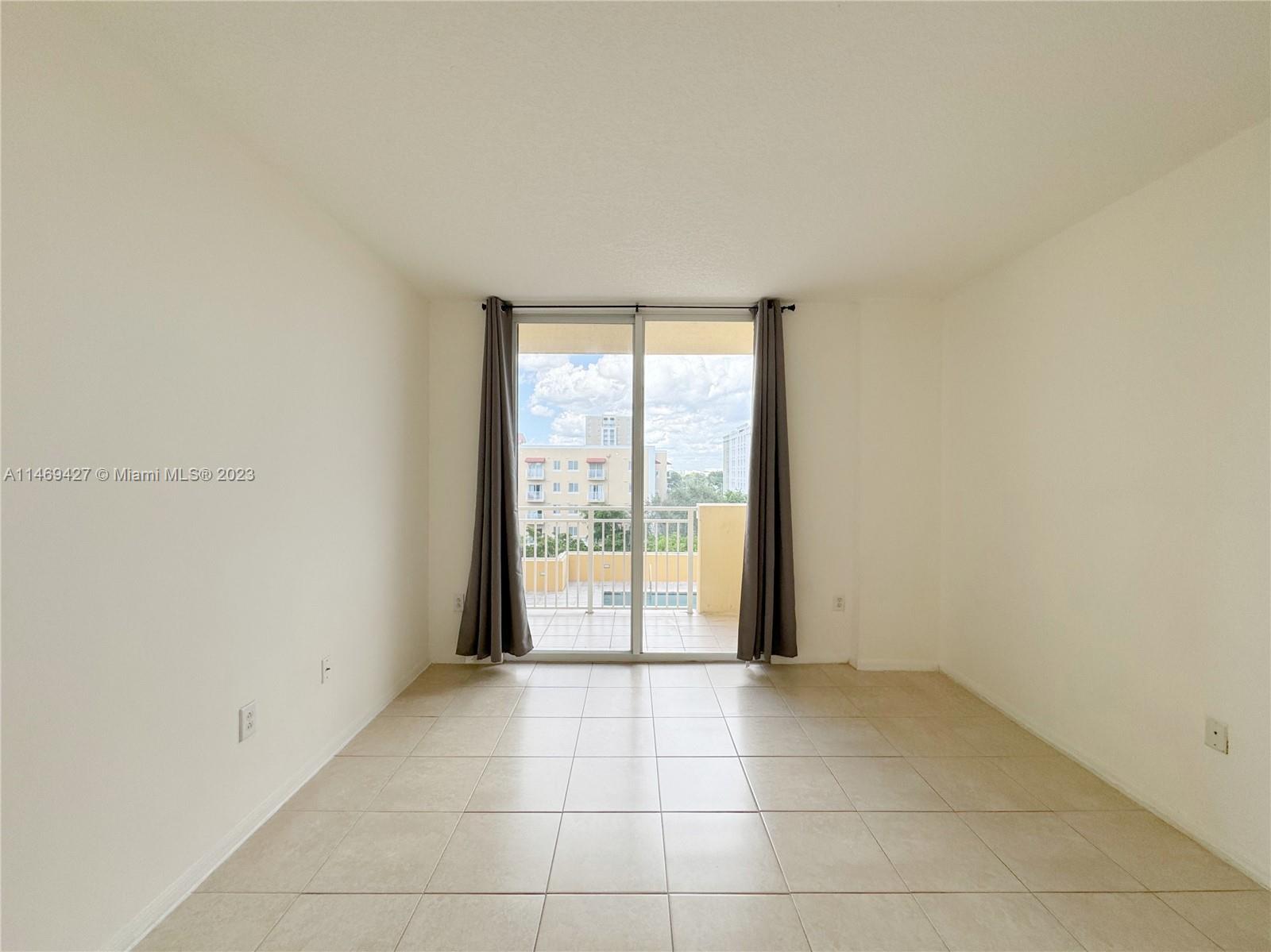 215 SW 42nd Ave Unit: 503