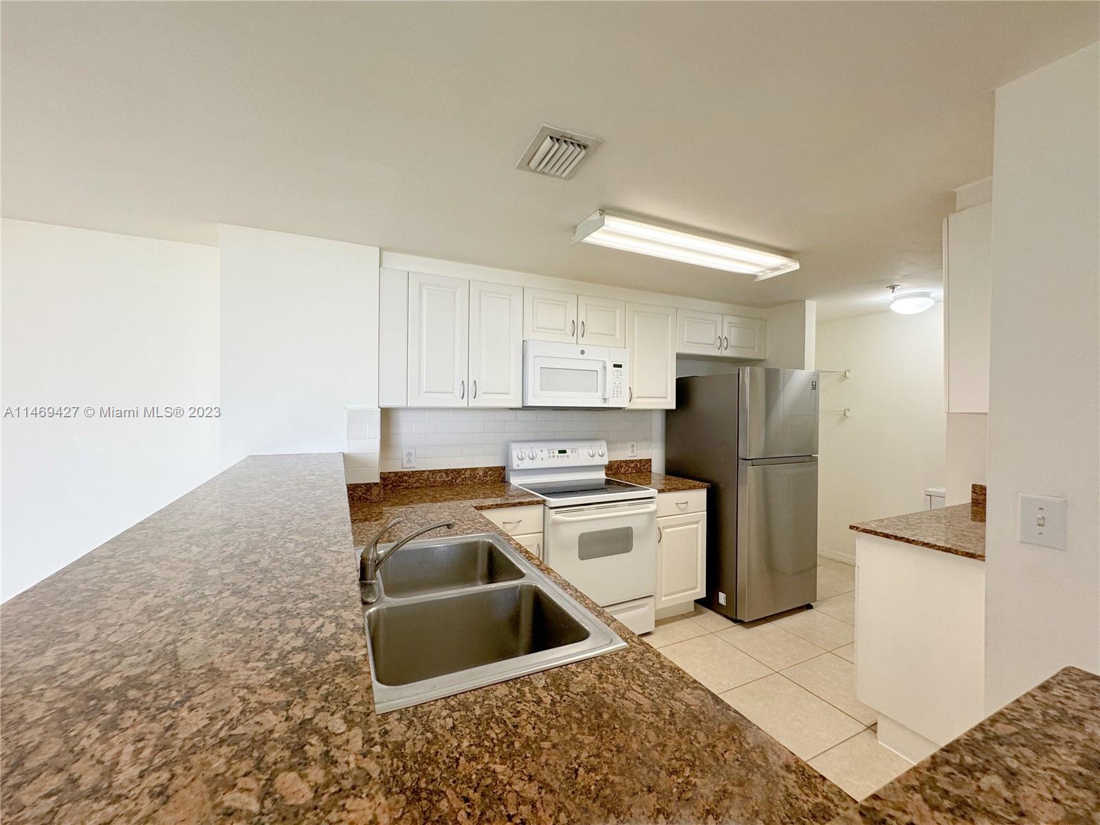 215 SW 42nd Ave Unit: 503