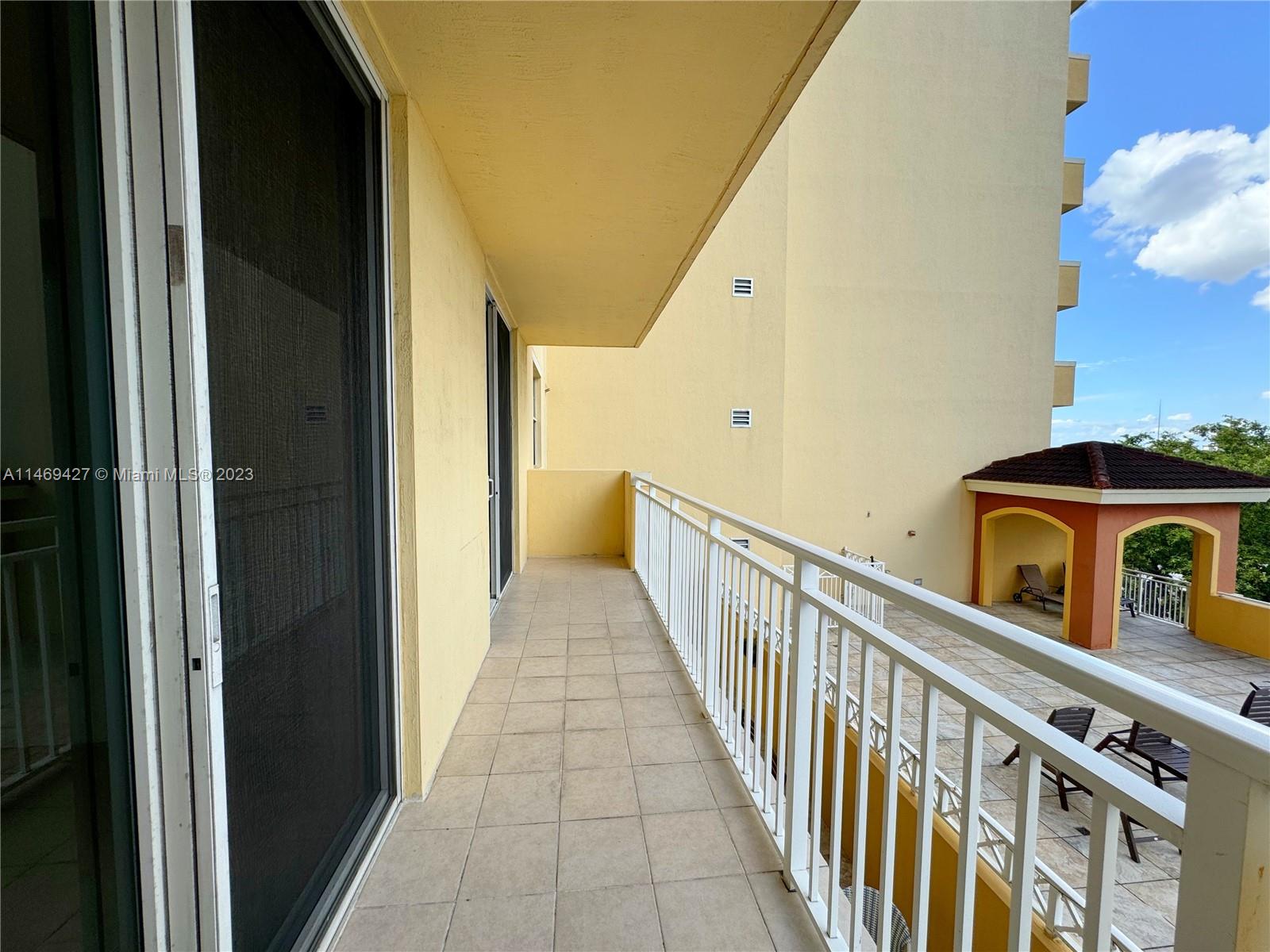 215 SW 42nd Ave Unit: 503