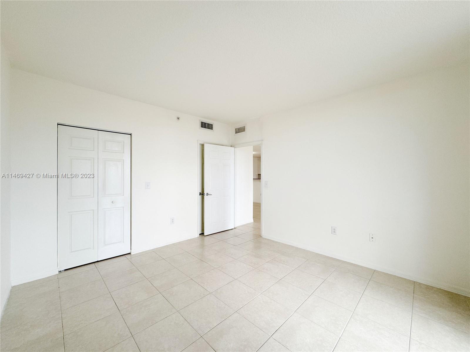 215 SW 42nd Ave Unit: 503