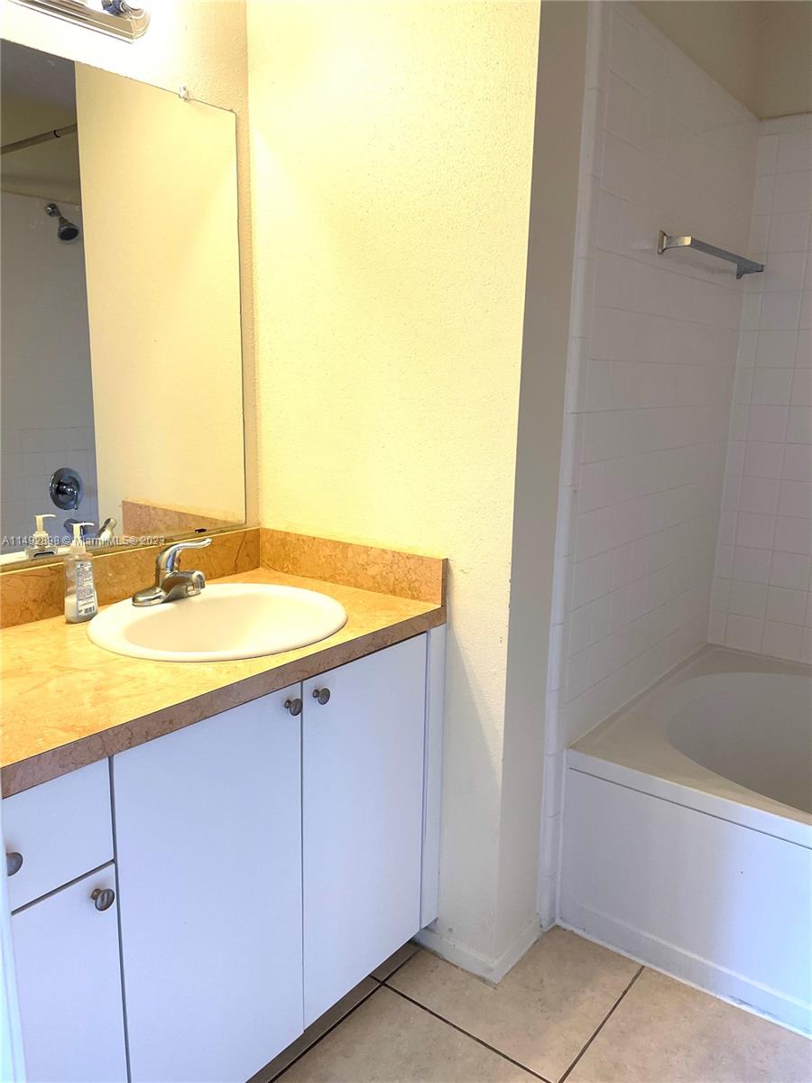10370 SW 150th Ct Unit: 9208