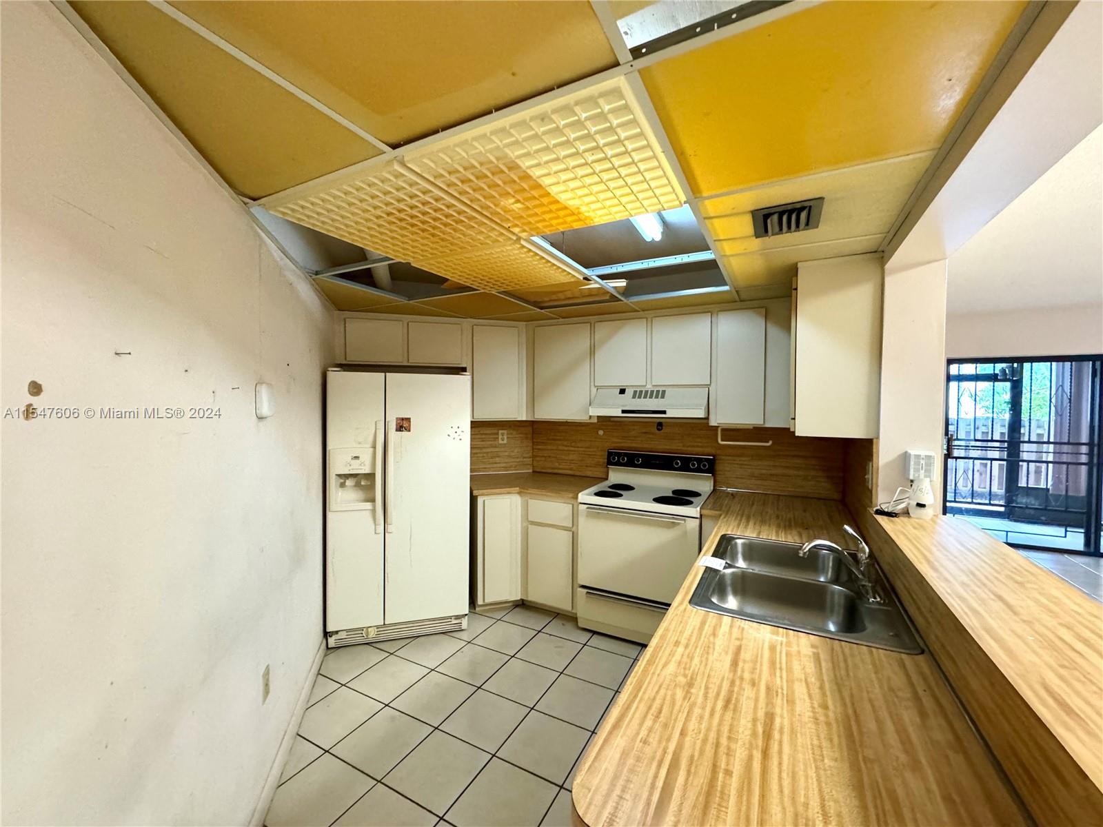 9433 Fontainebleau Blvd # 112