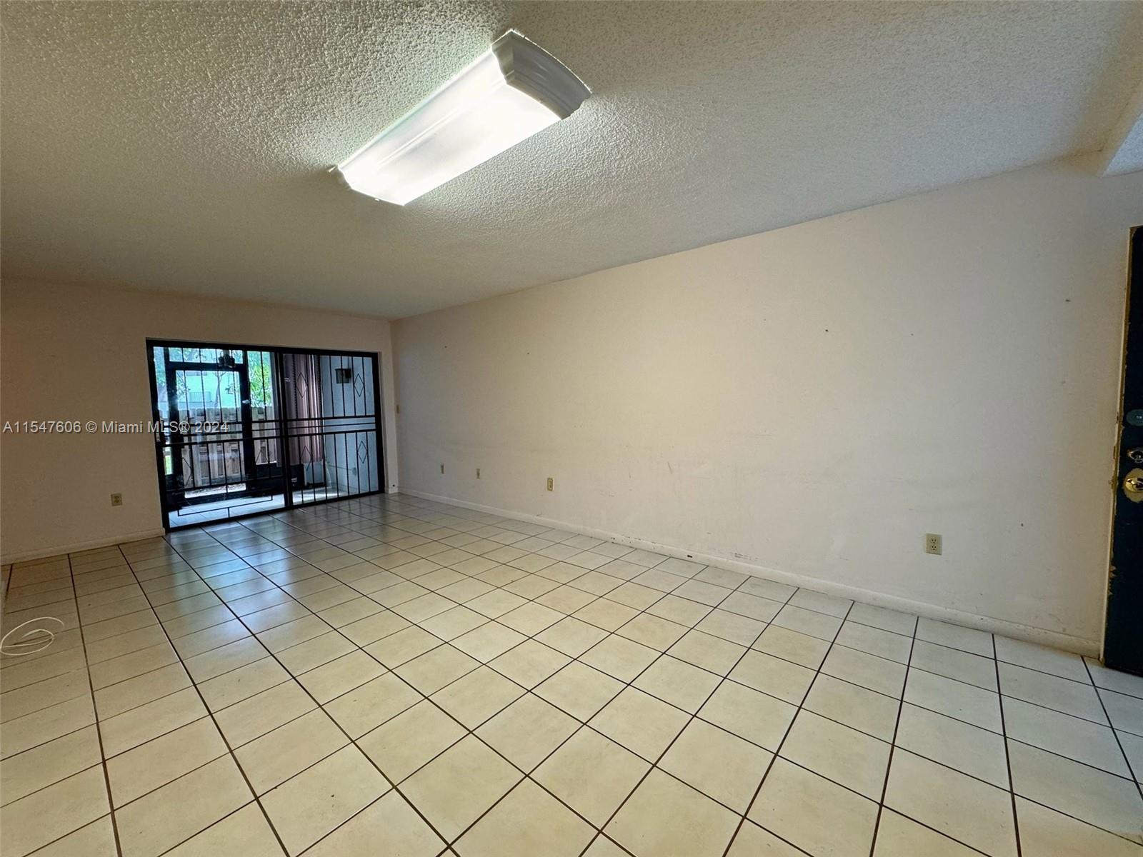 9433 Fontainebleau Blvd # 112