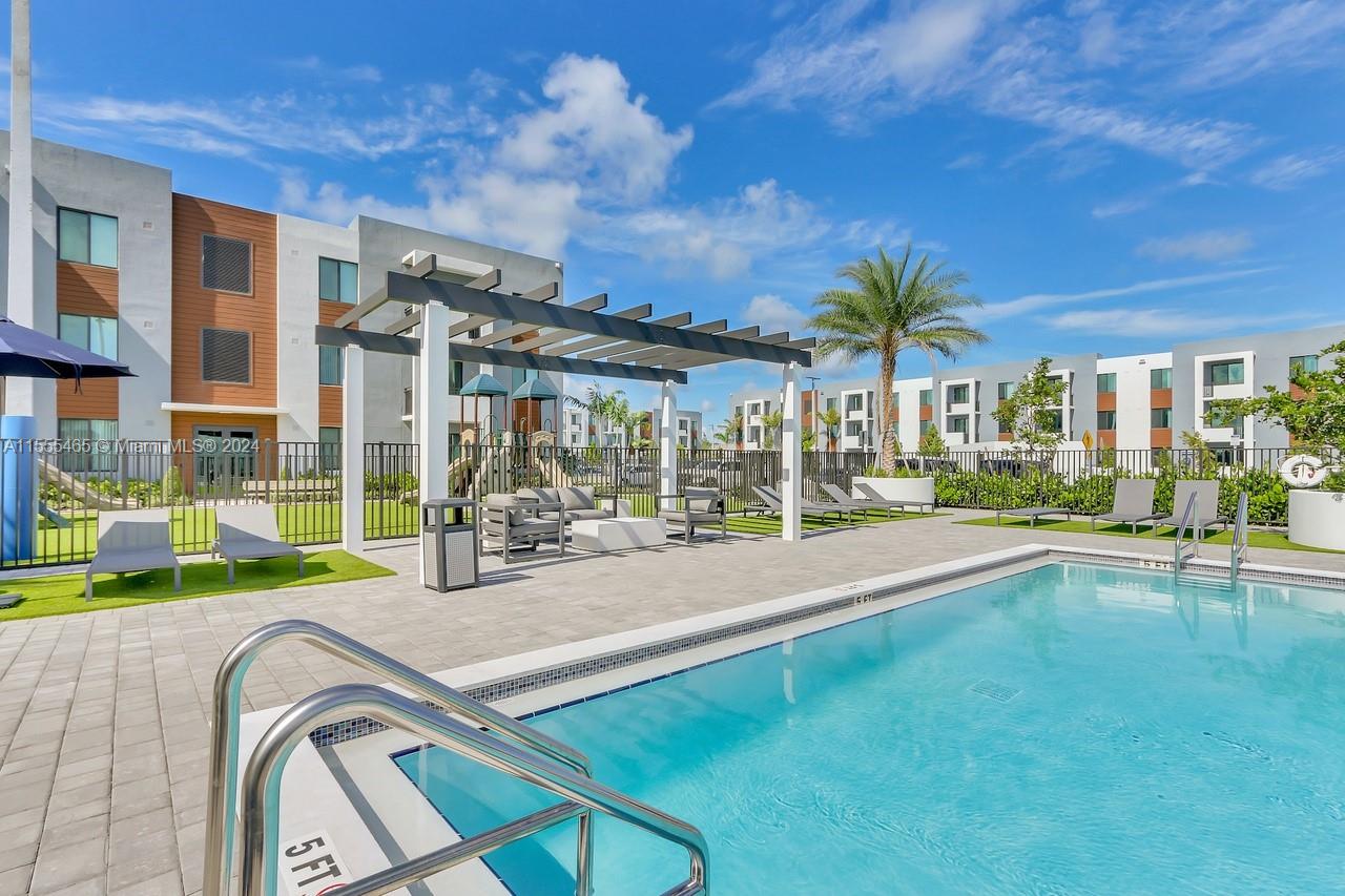 13740 SW 260th LN # 101