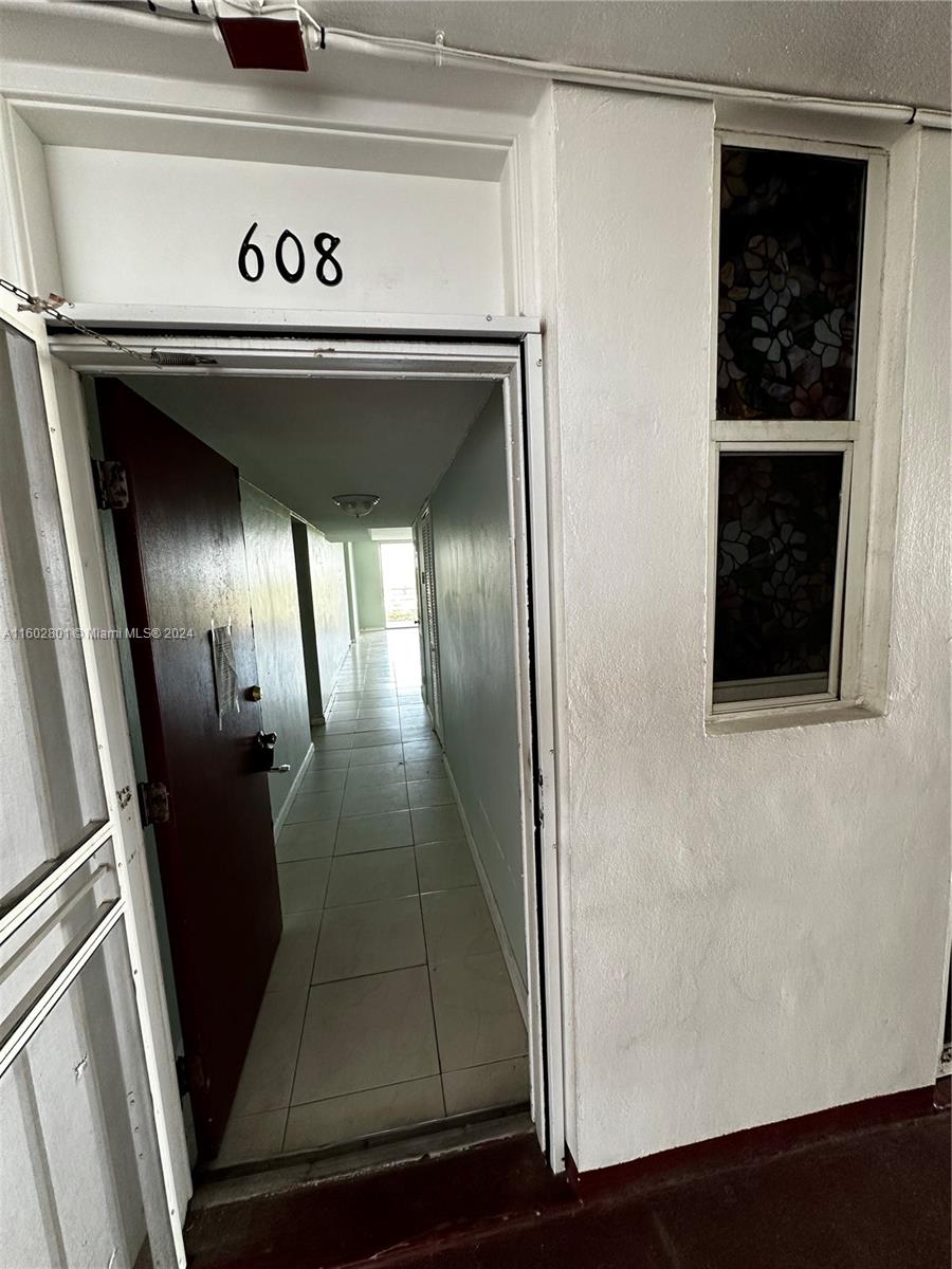 3660 NE 166th St # 608