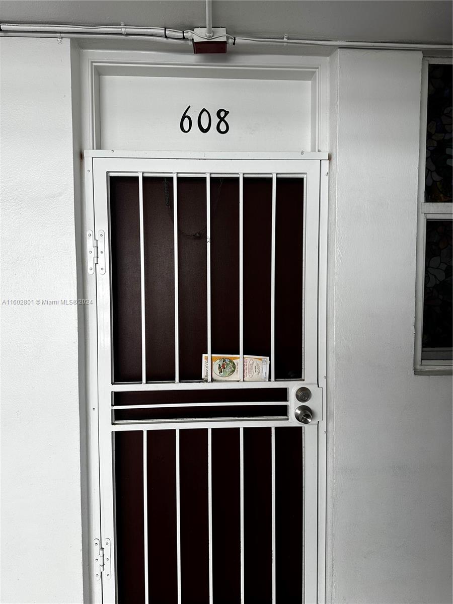 3660 NE 166th St # 608