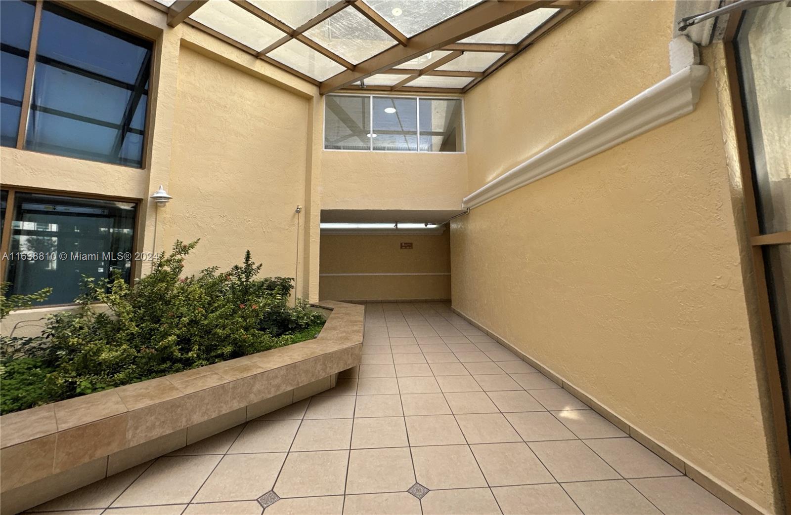 2055 SW 122nd Ave # 507