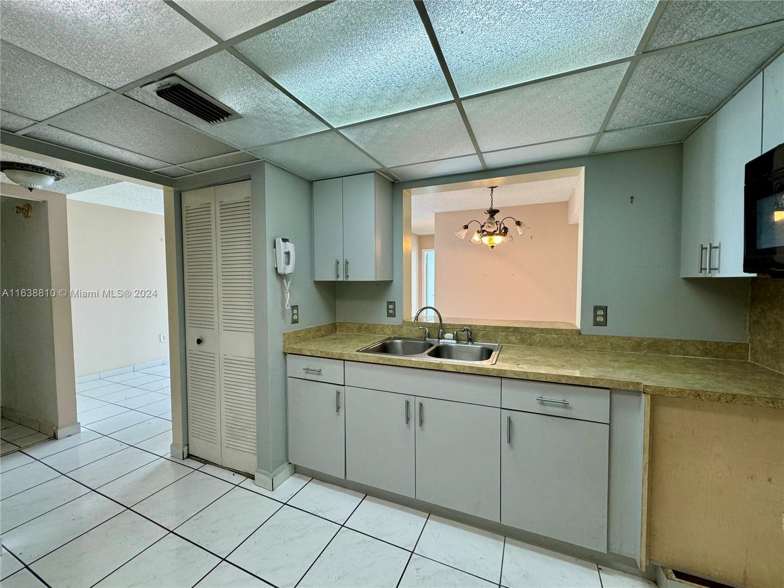 2055 SW 122nd Ave # 507
