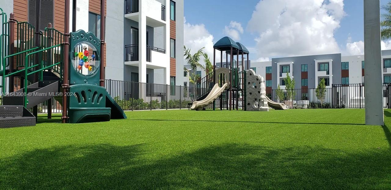 26125 SW 142 AVE RD # 206