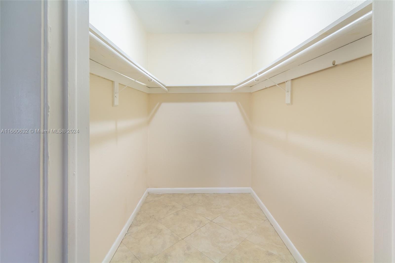 14011 SW 90th Ave # D Unit: 103-D