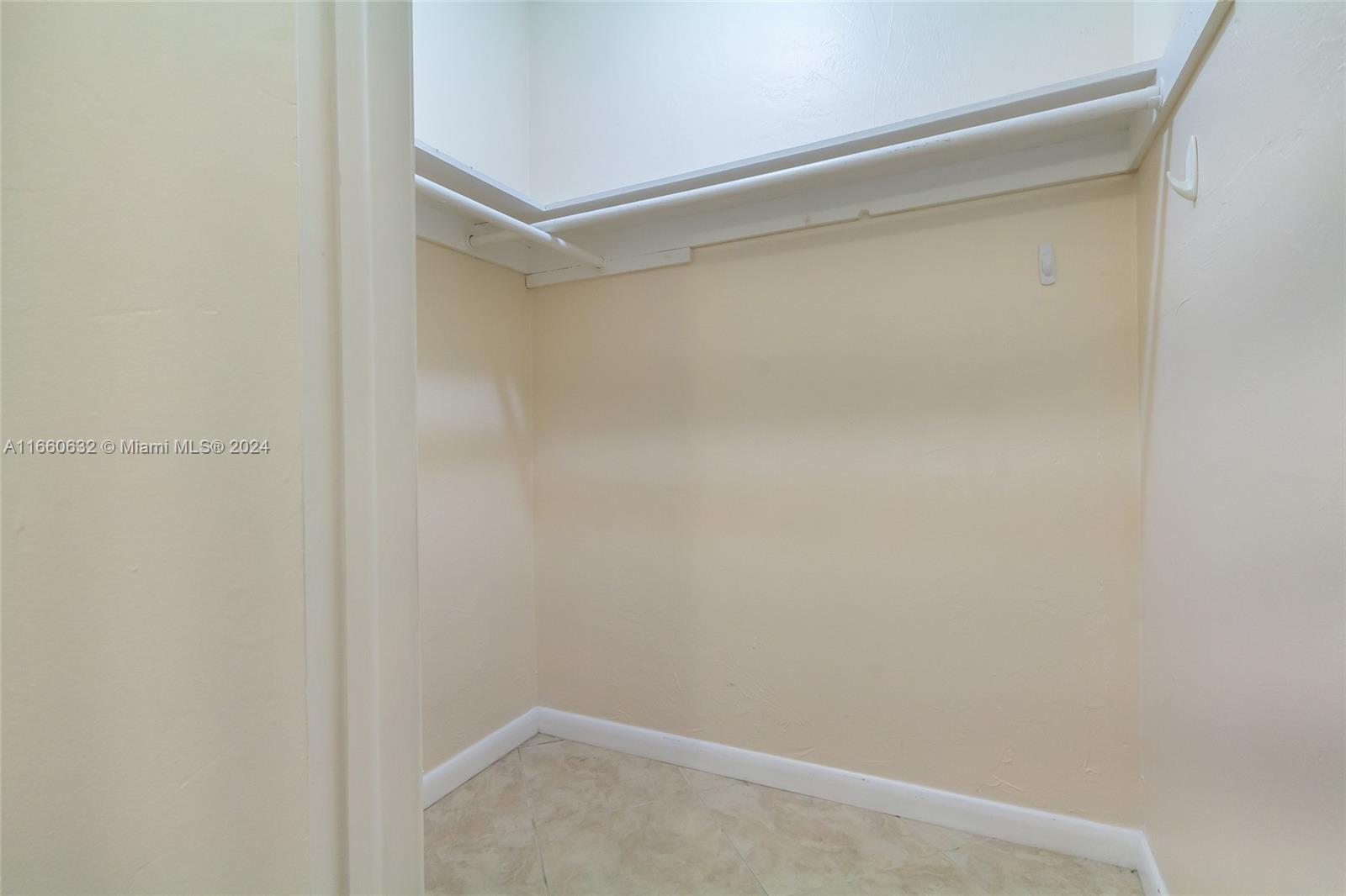 14011 SW 90th Ave # D Unit: 103-D