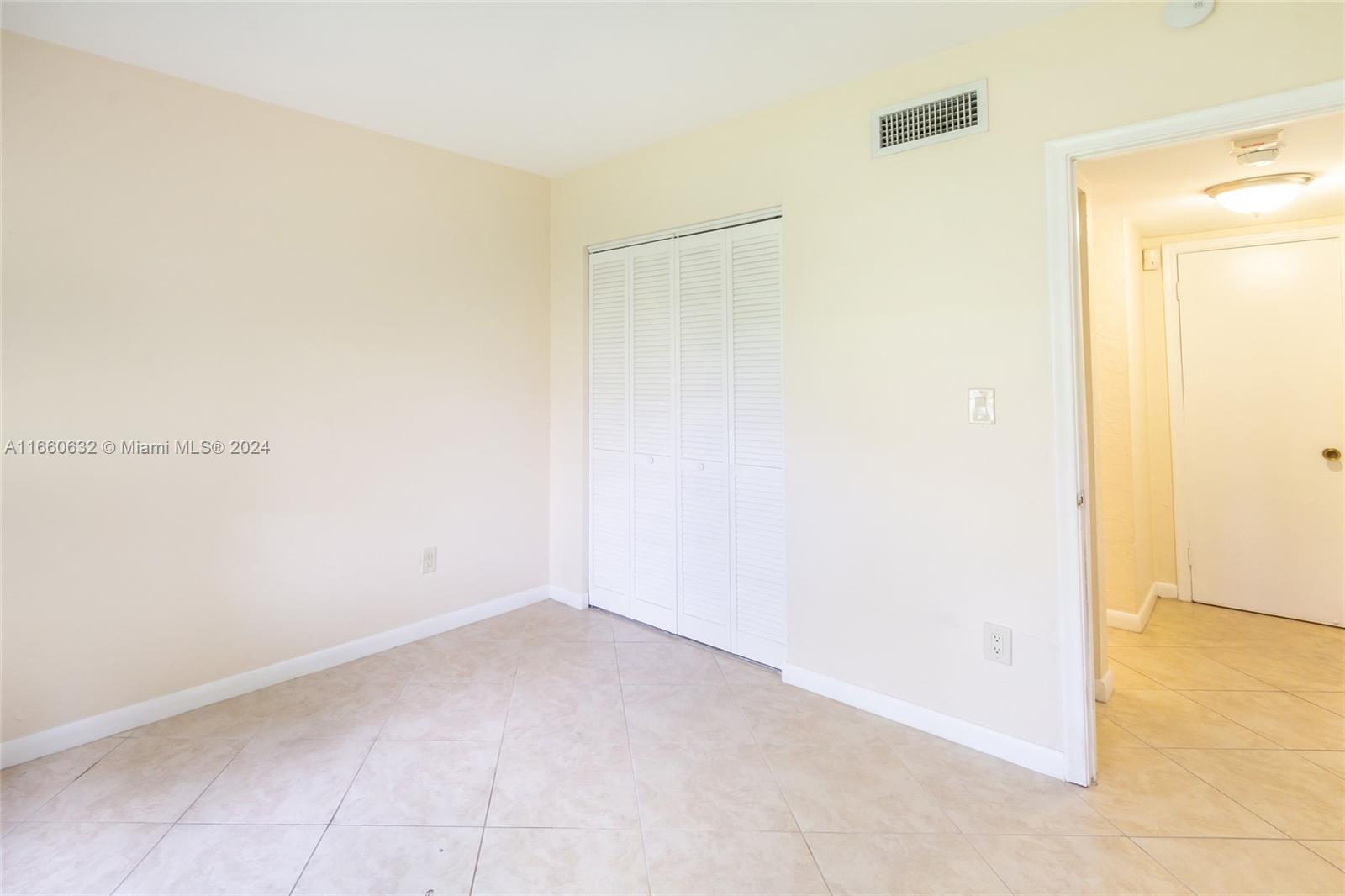 14011 SW 90th Ave # D Unit: 103-D