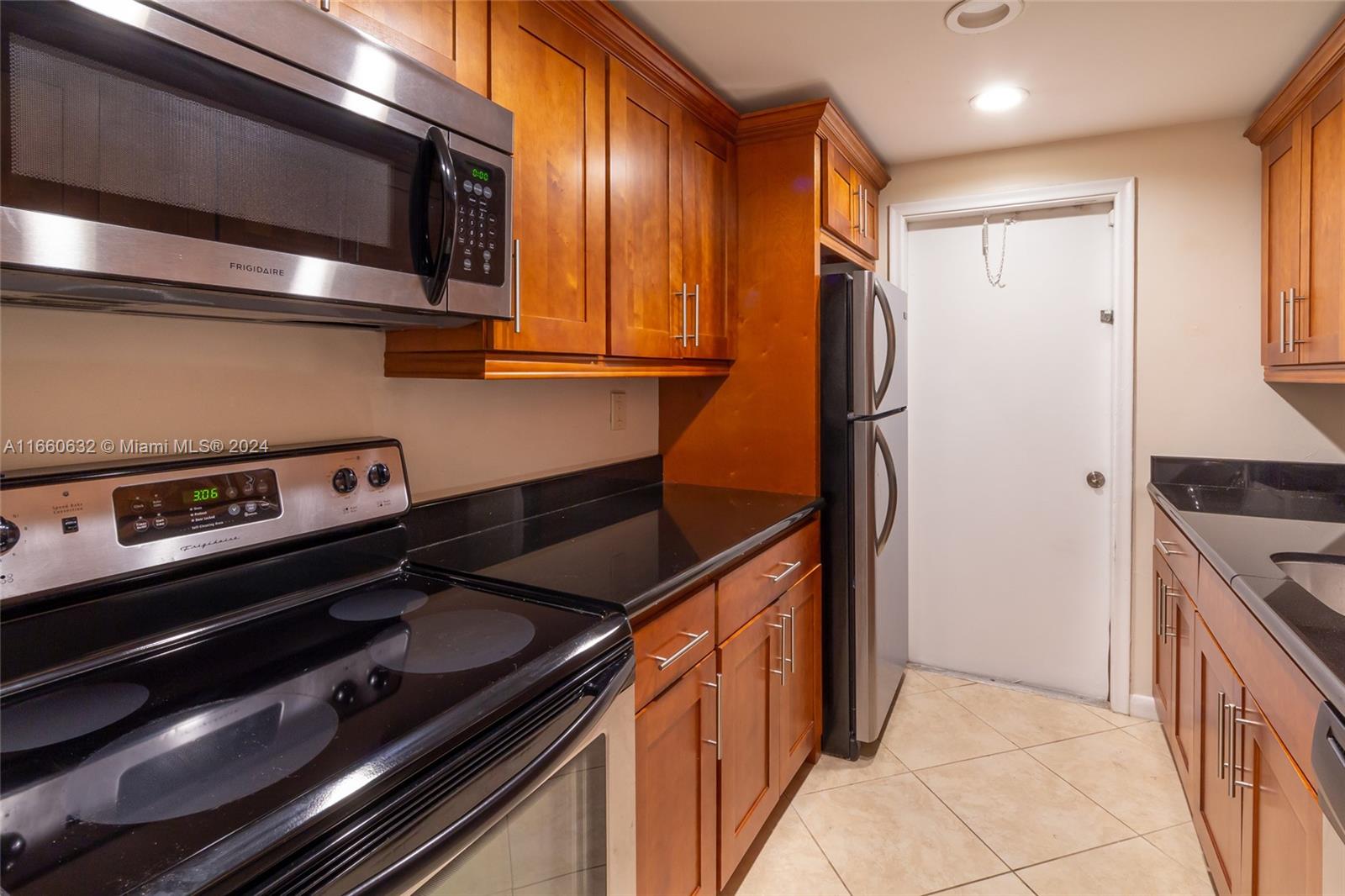 14011 SW 90th Ave # D Unit: 103-D