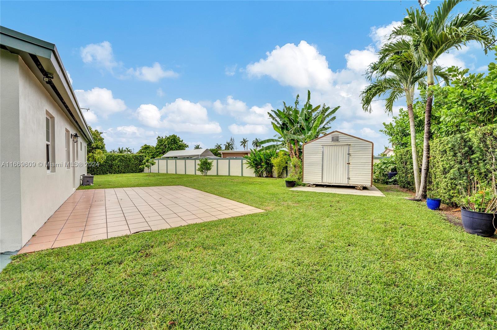 11250 SW 46th St