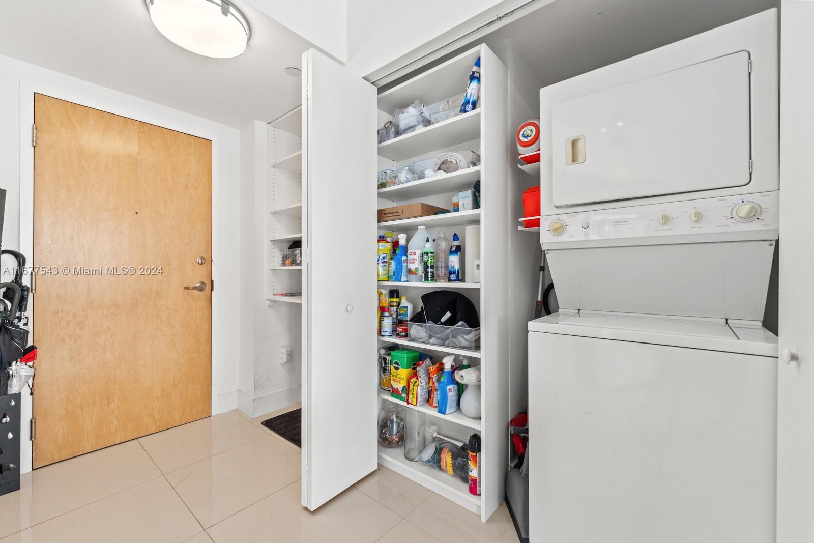 350 S Miami Ave Unit: 2201