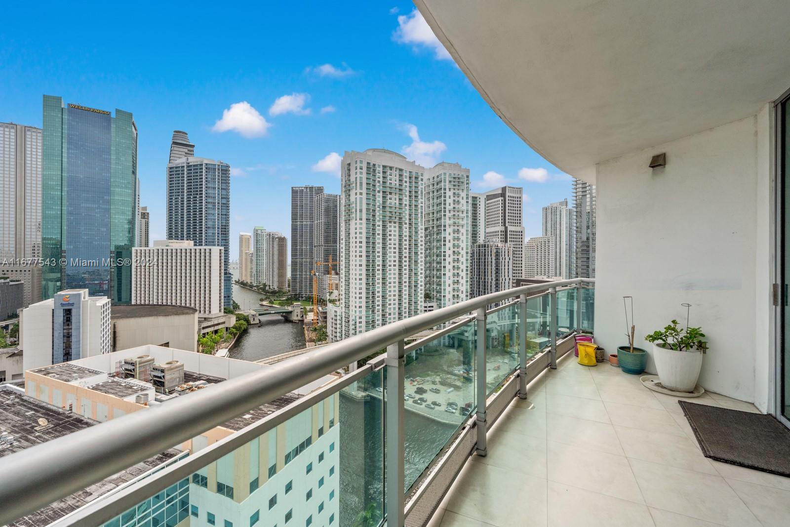 350 S Miami Ave Unit: 2201