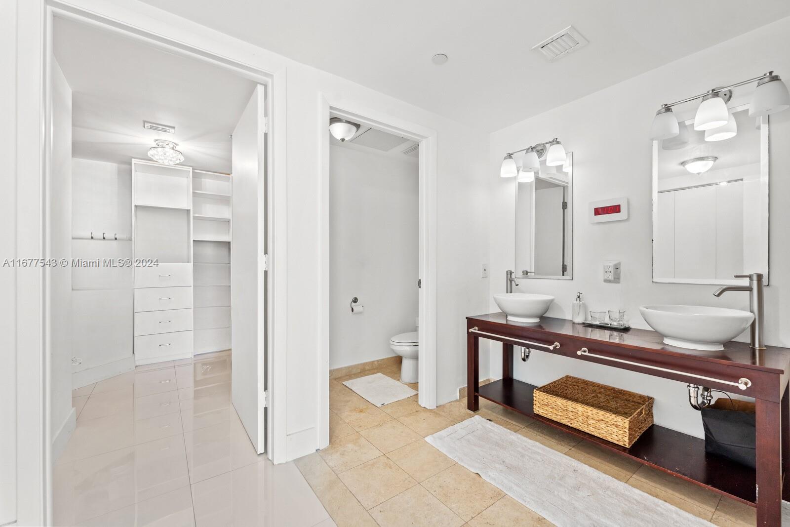 350 S Miami Ave Unit: 2201