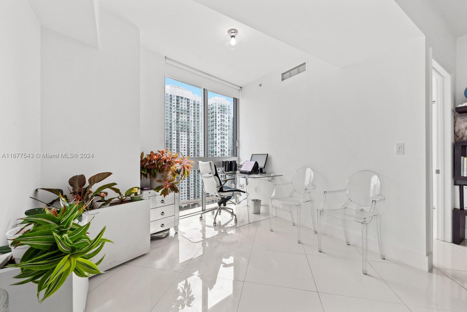 350 S Miami Ave Unit: 2201