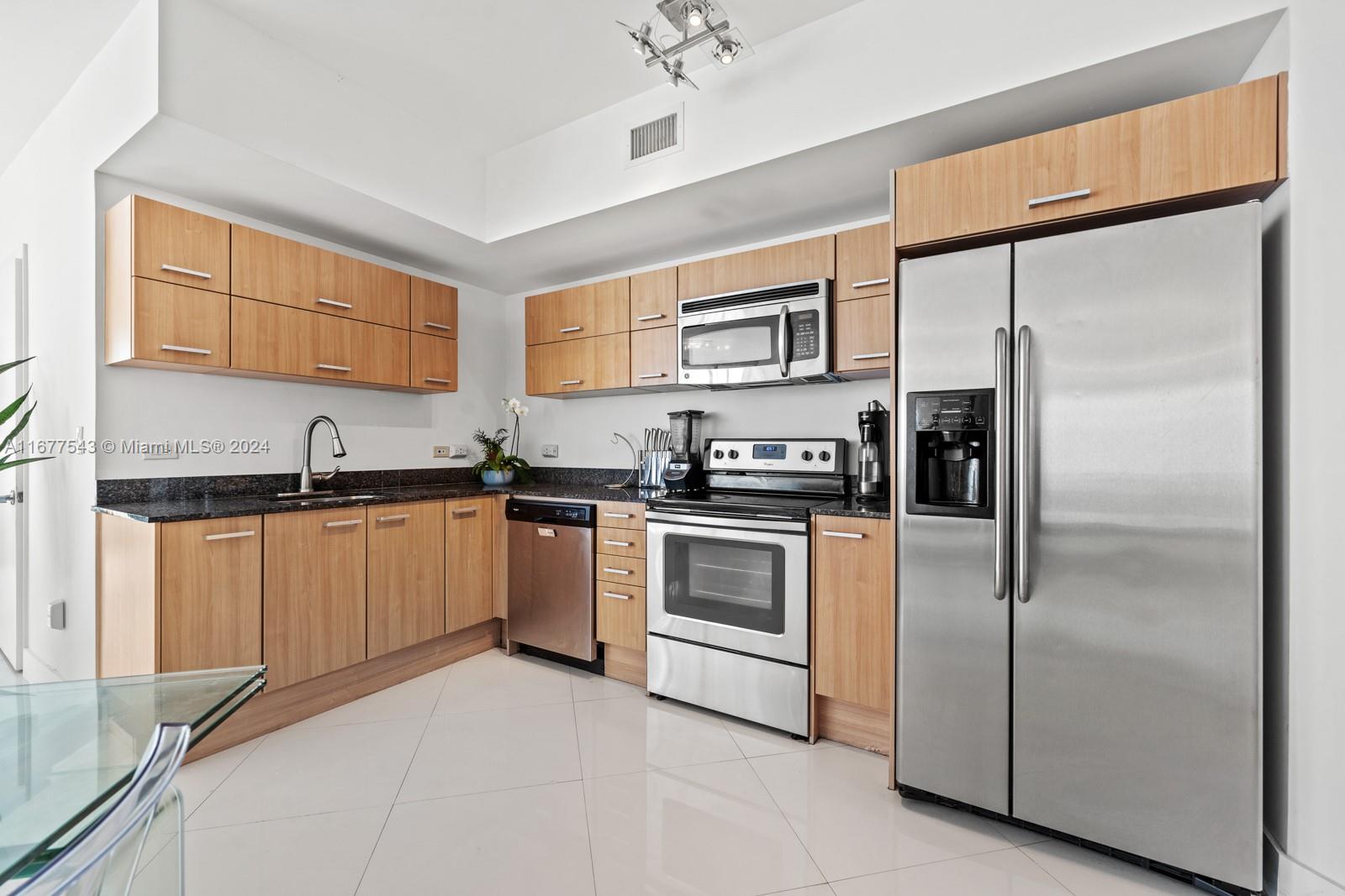 350 S Miami Ave Unit: 2201