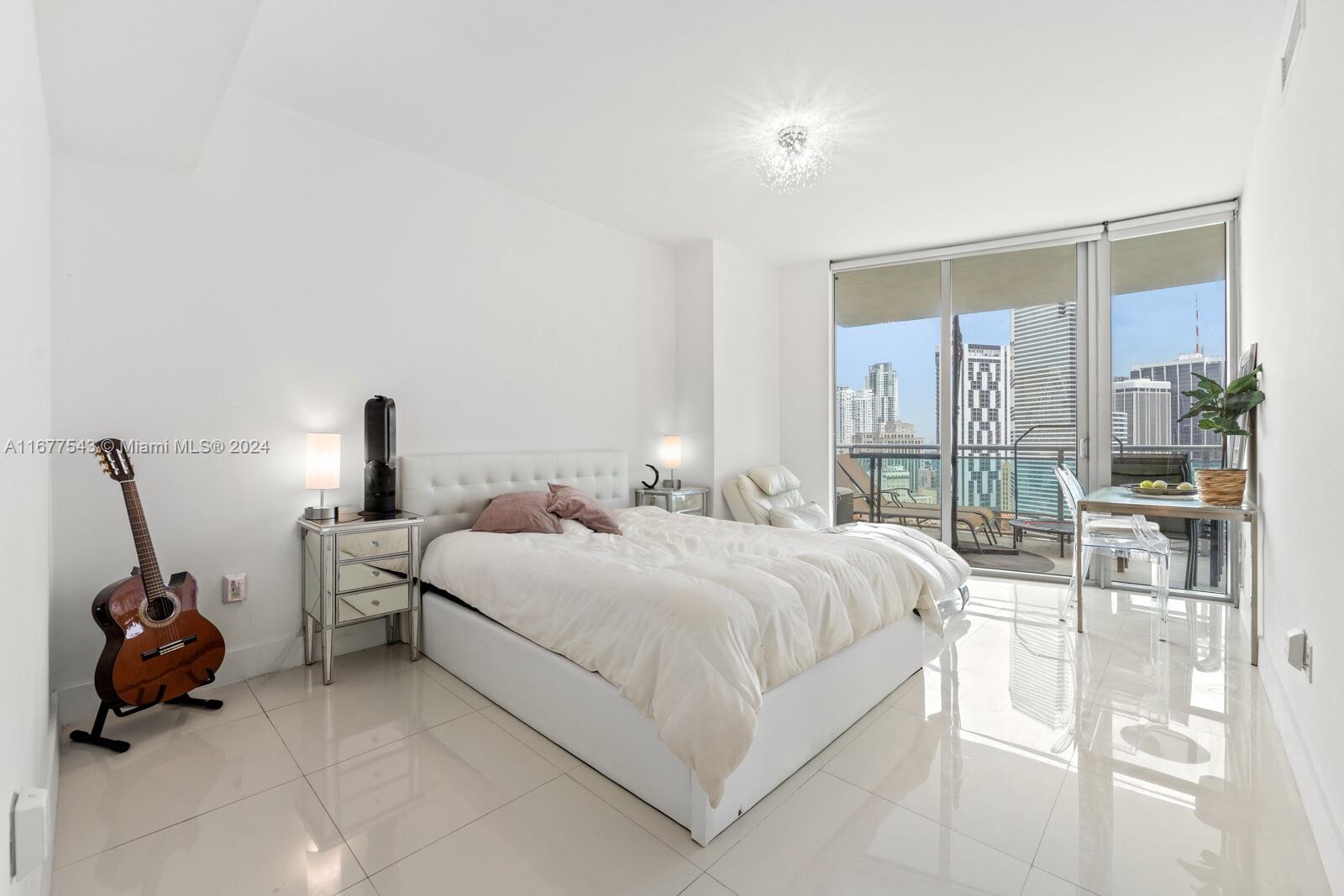 350 S Miami Ave Unit: 2201