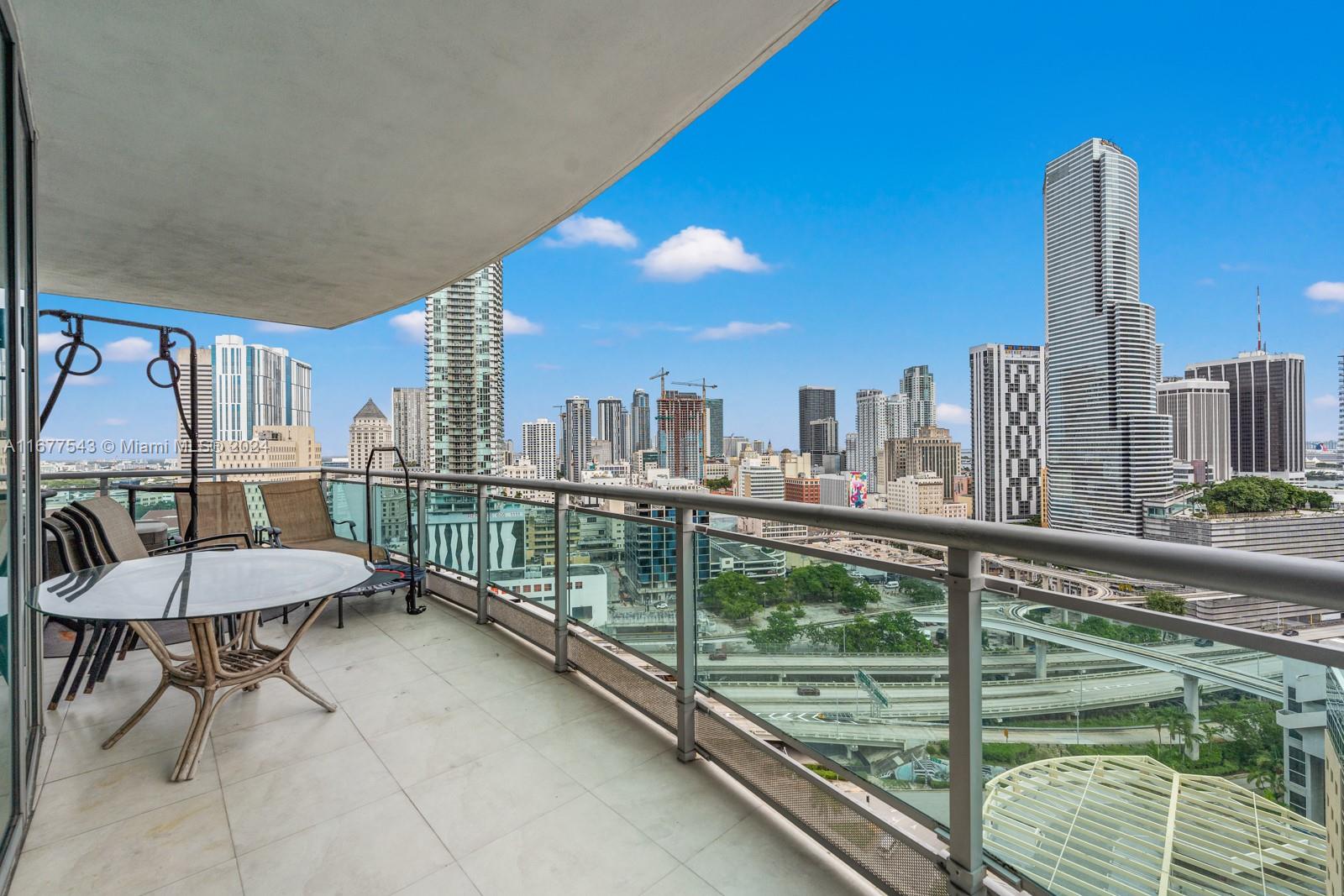 350 S Miami Ave Unit: 2201
