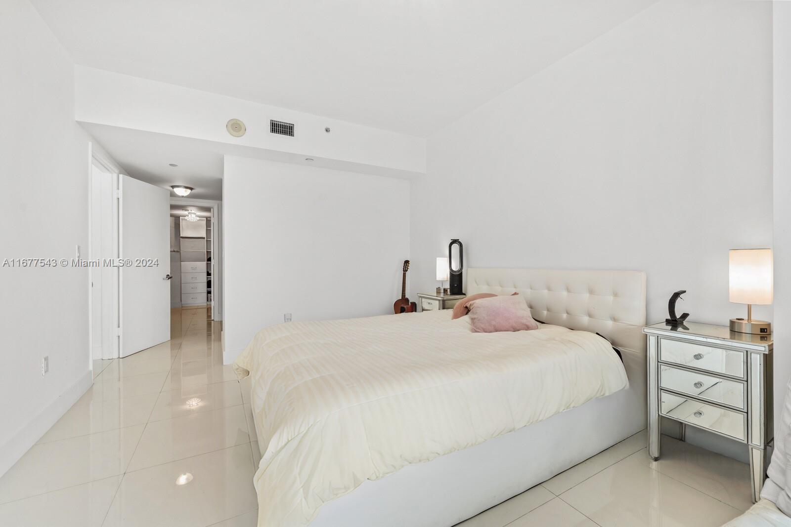 350 S Miami Ave Unit: 2201