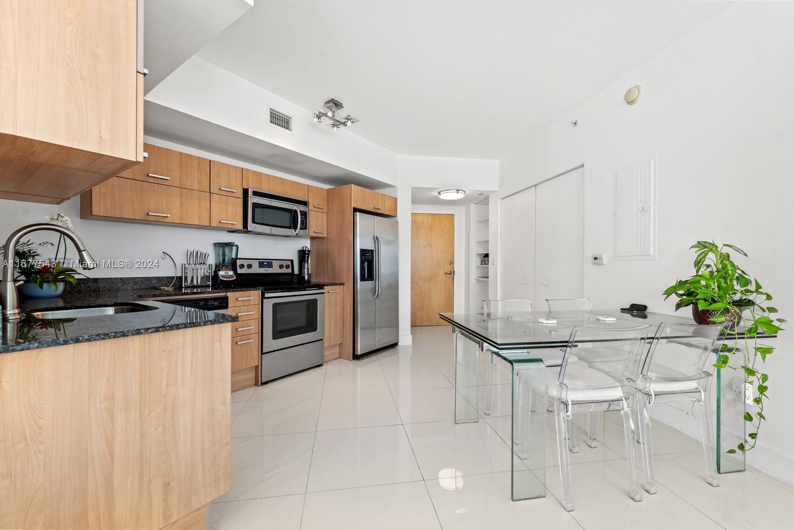 350 S Miami Ave Unit: 2201