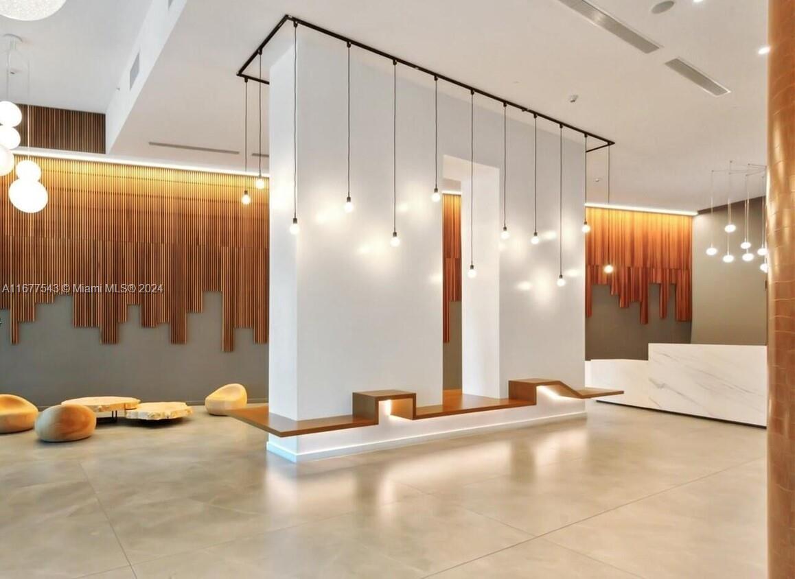 350 S Miami Ave Unit: 2201