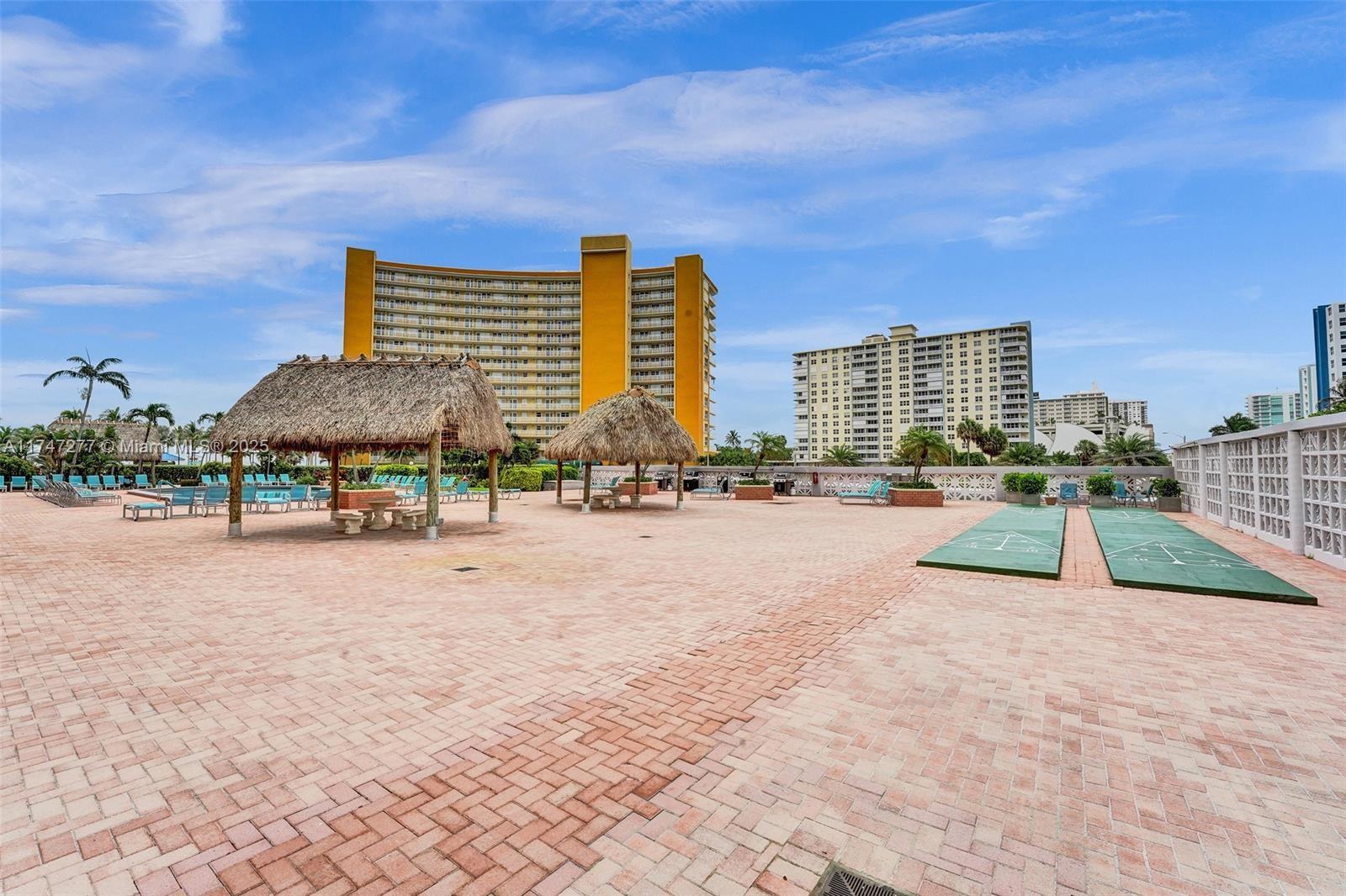 405 N Ocean Blvd # 1022