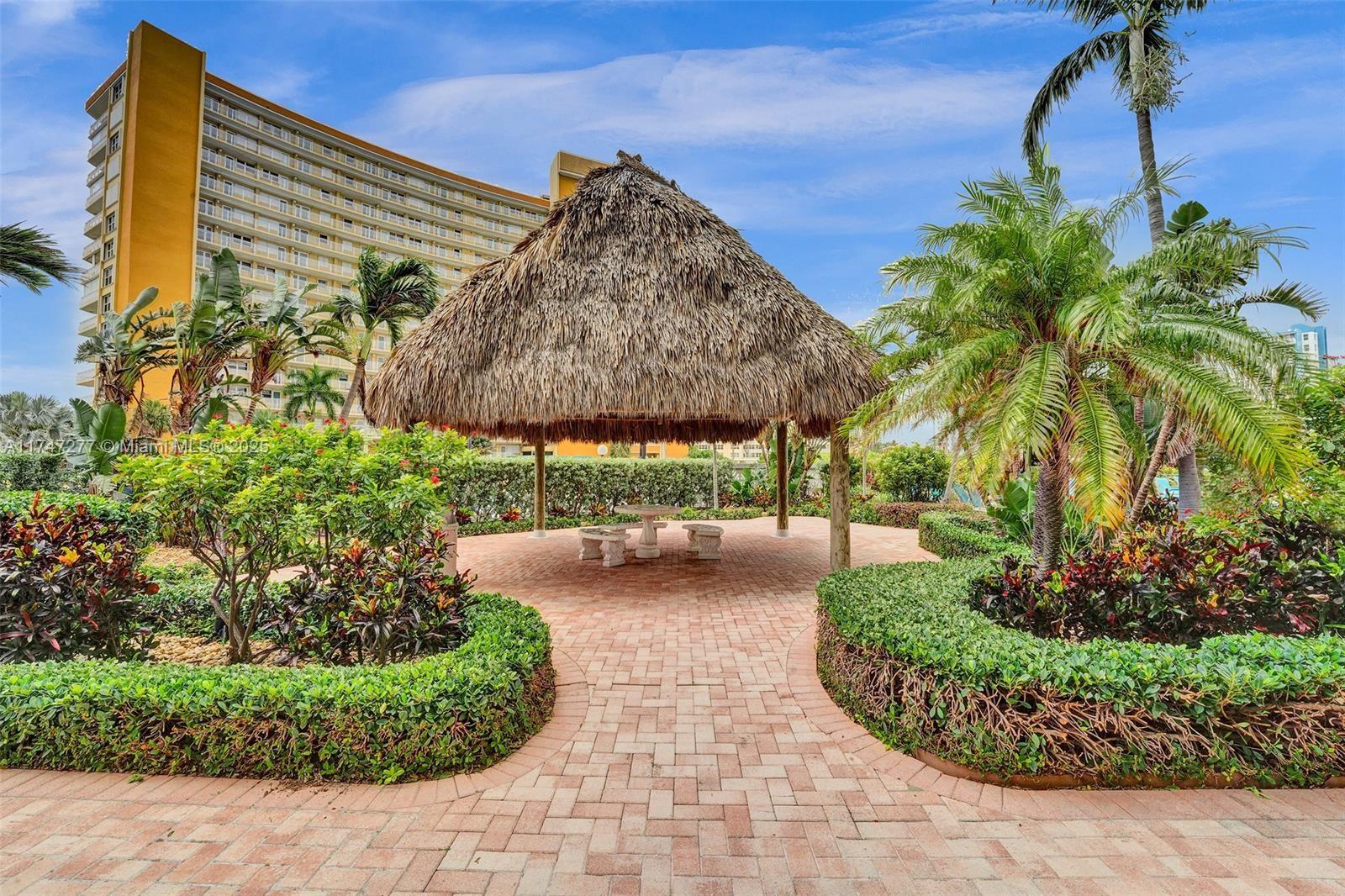 405 N Ocean Blvd # 1022