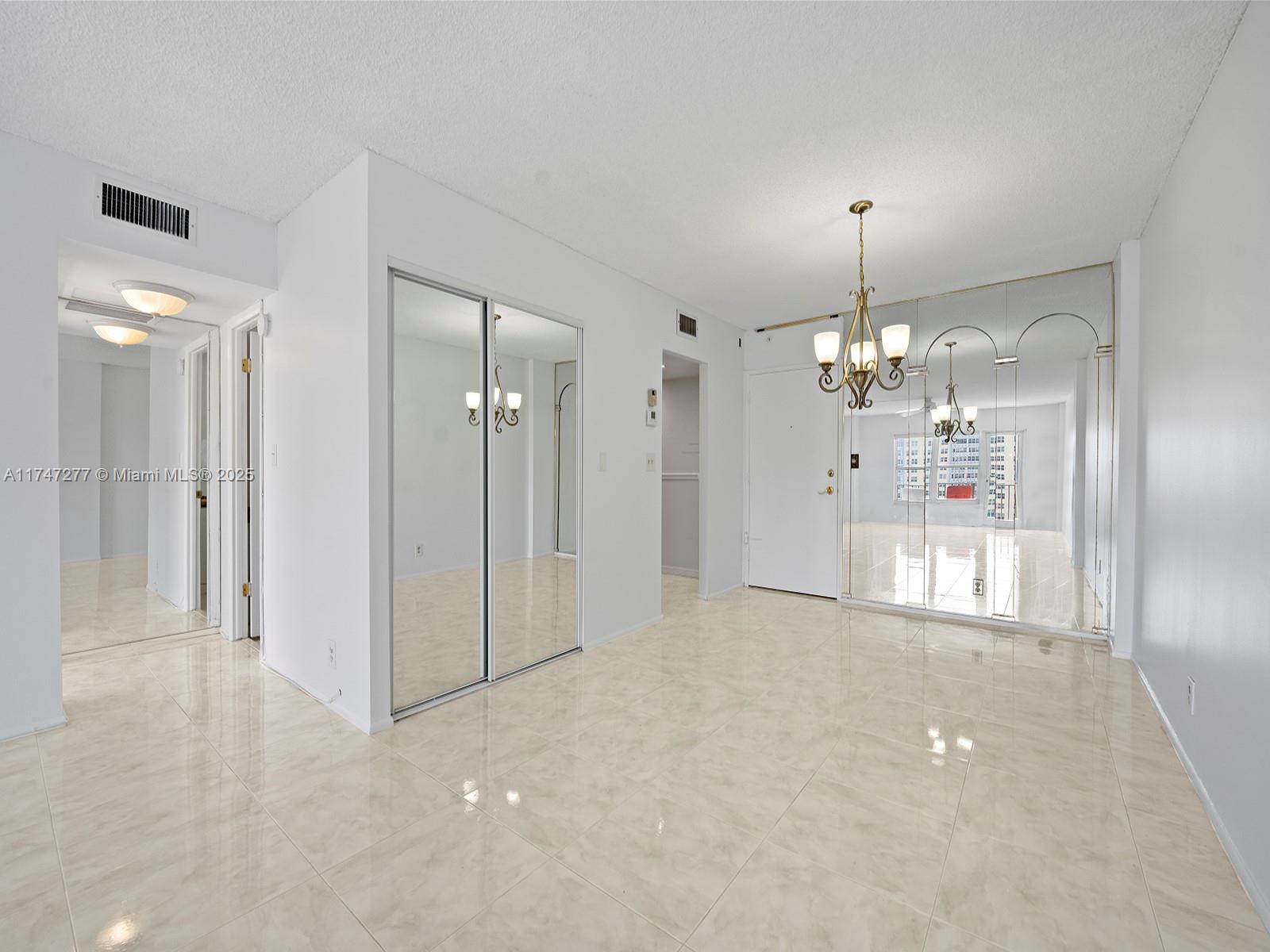 405 N Ocean Blvd # 1022