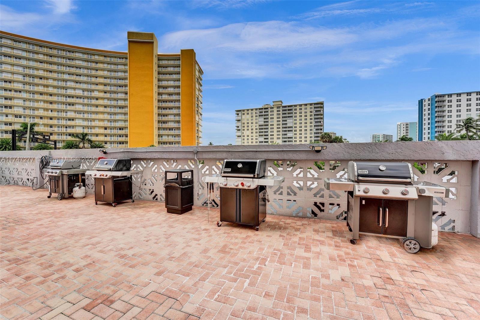 405 N Ocean Blvd # 1022