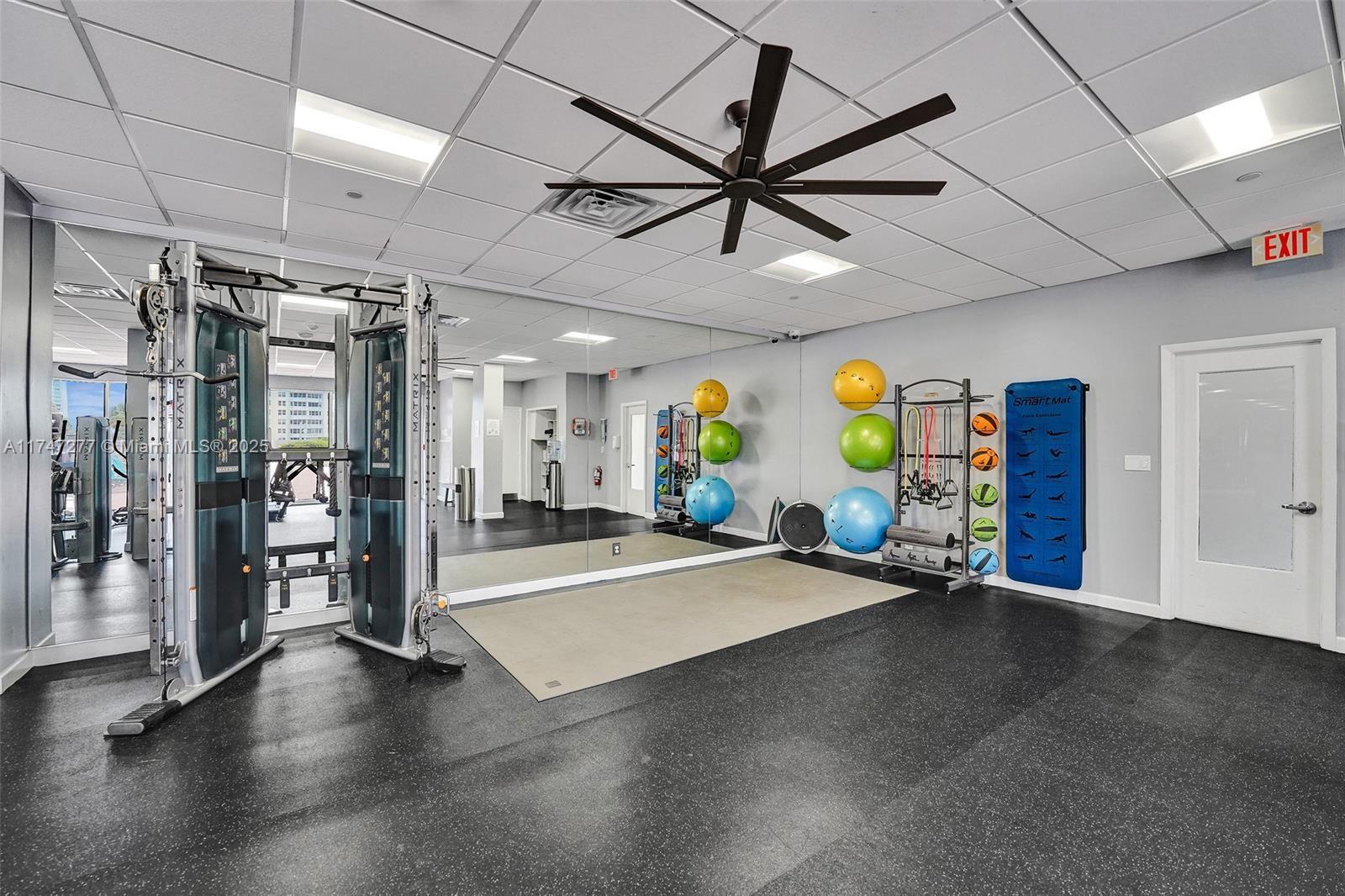 405 N Ocean Blvd # 1022