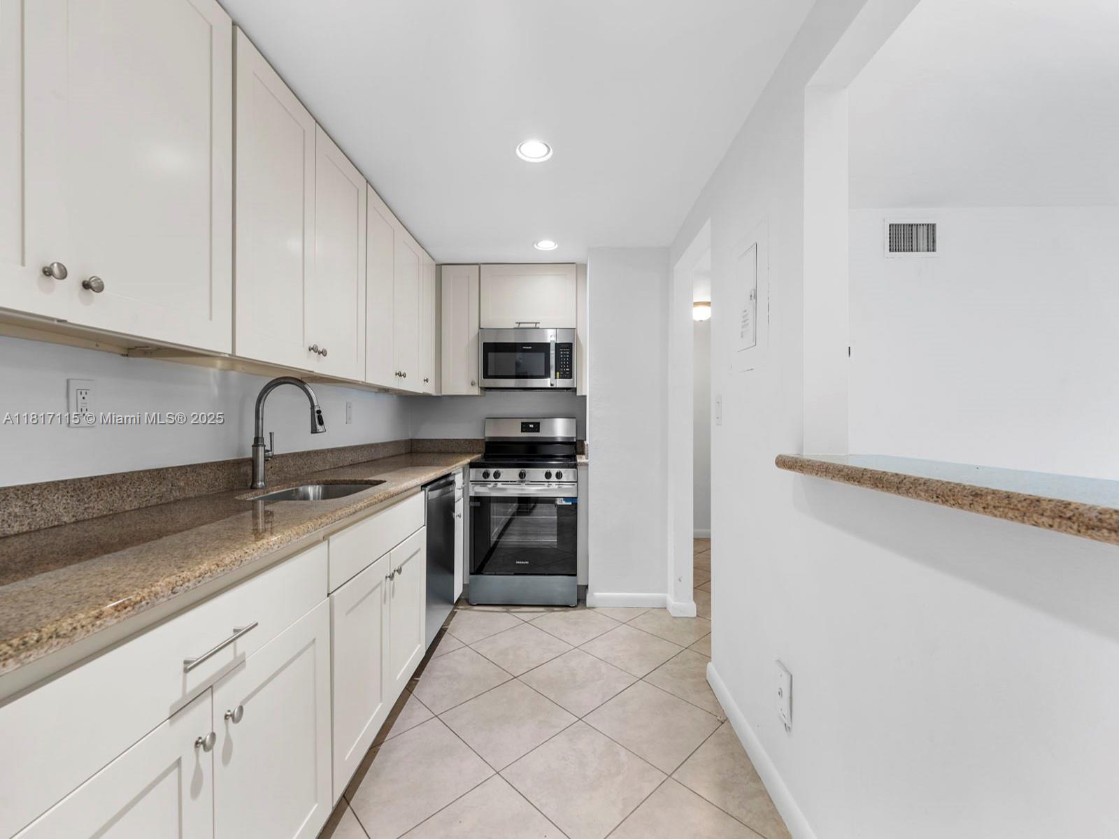 14034 SW 90th Ave Unit: 207-AA