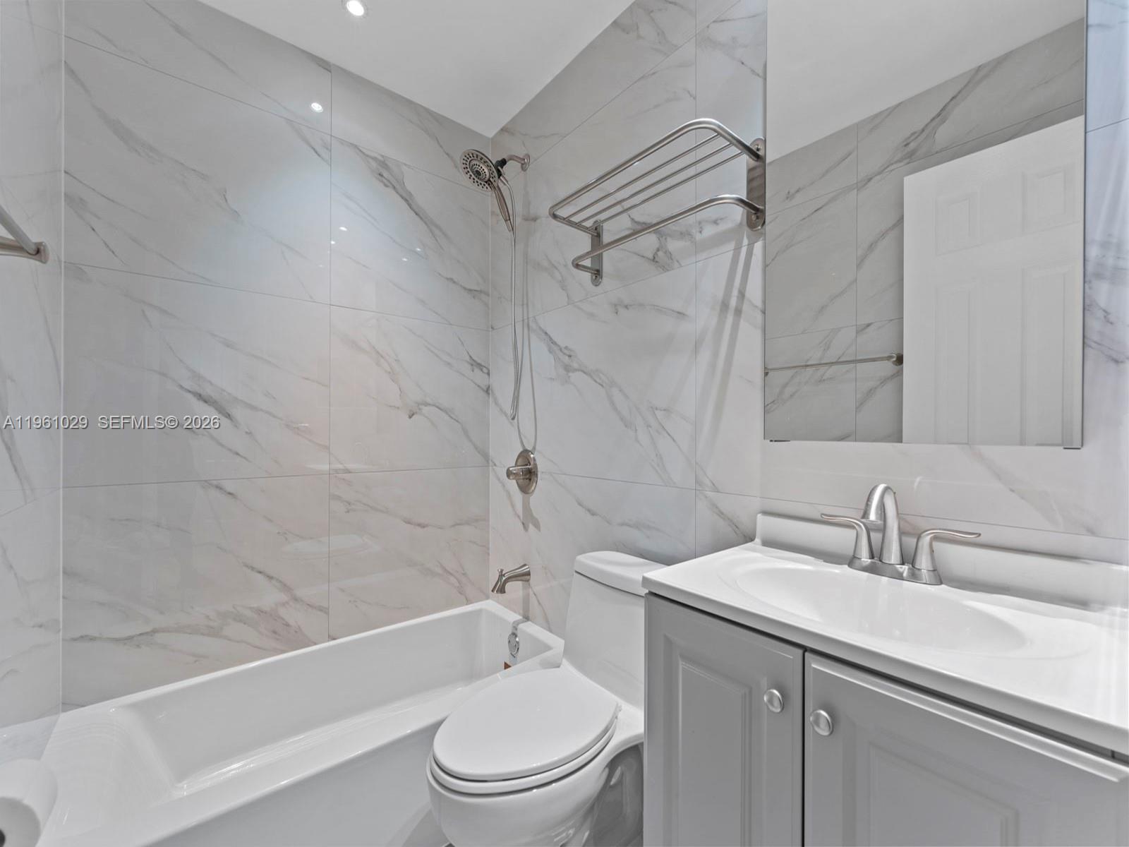 15639 SW 73rd Cir Ter # 4 Unit: 7-4