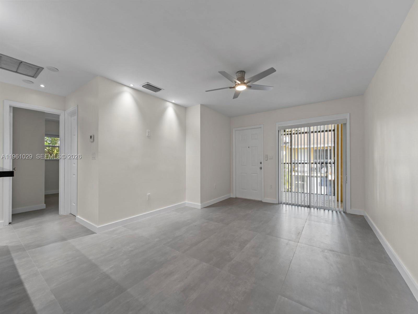 15639 SW 73rd Cir Ter # 4 Unit: 7-4