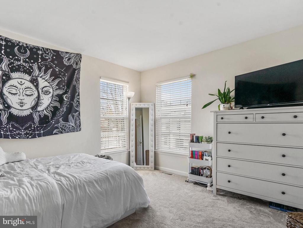 26 Hackemore St