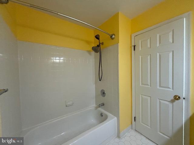 1006 Pebble Creek Ct