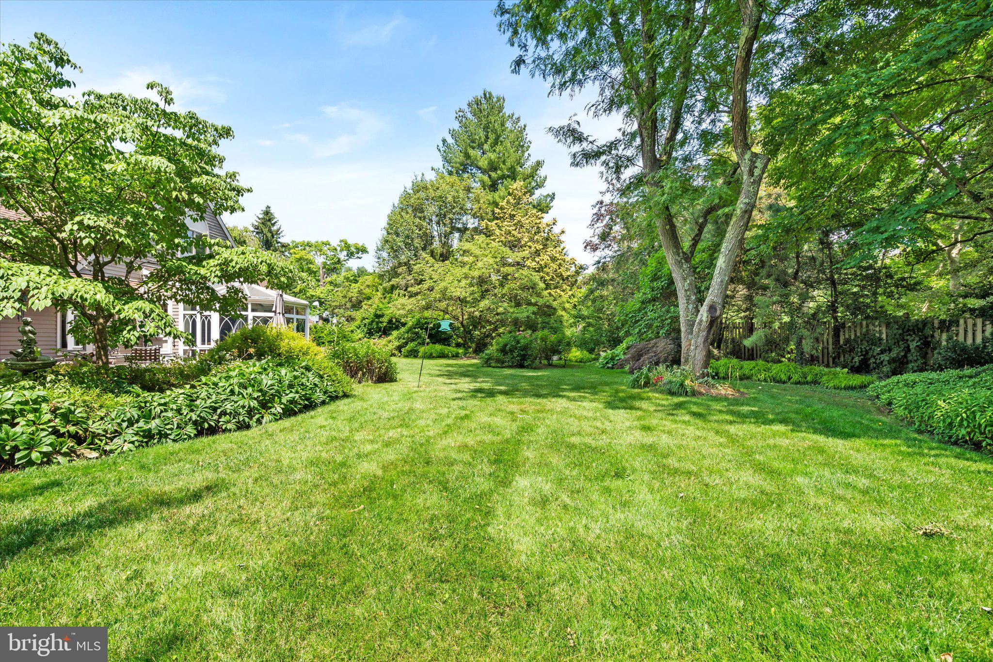 24 James Ct