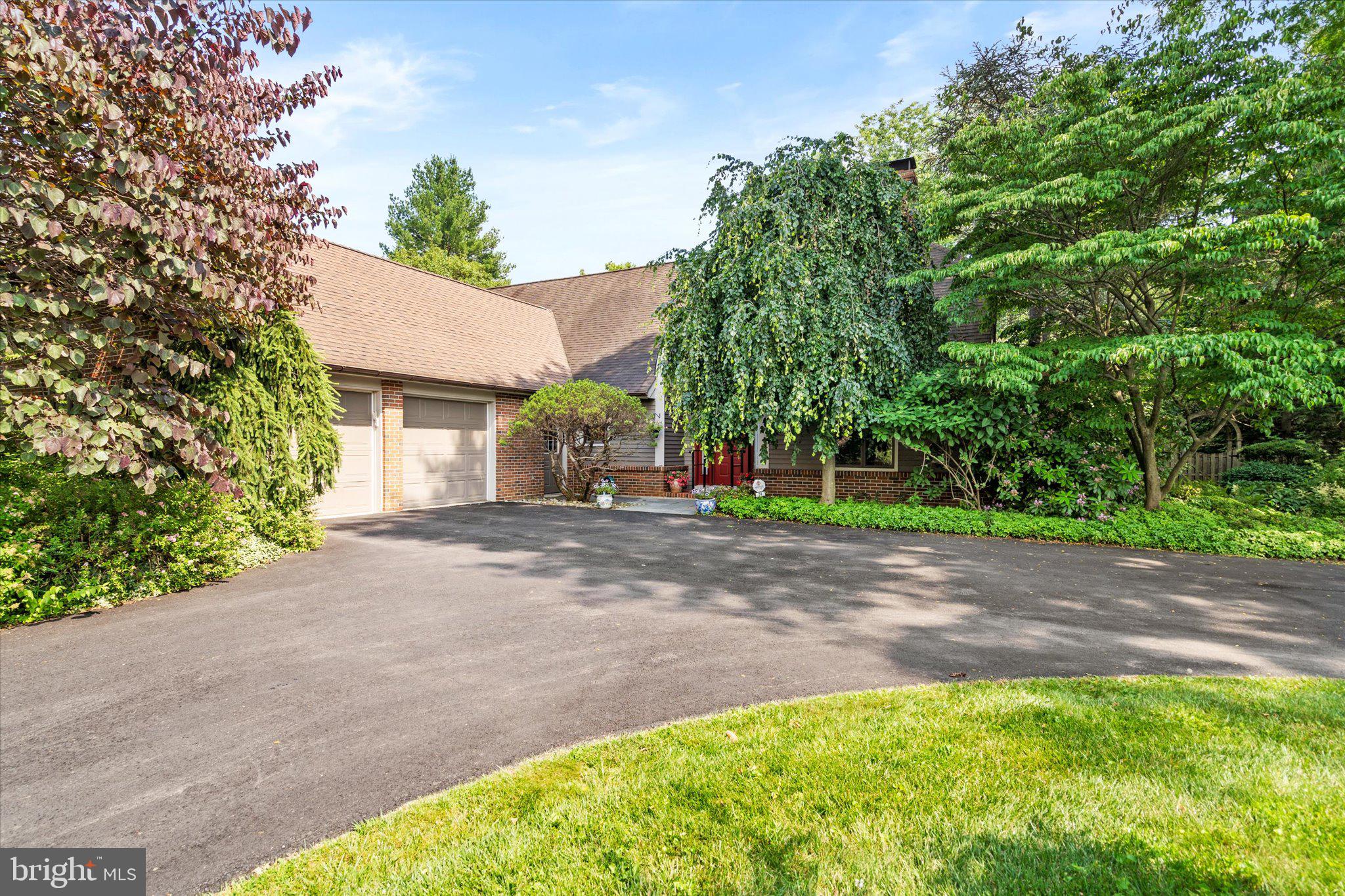 24 James Ct