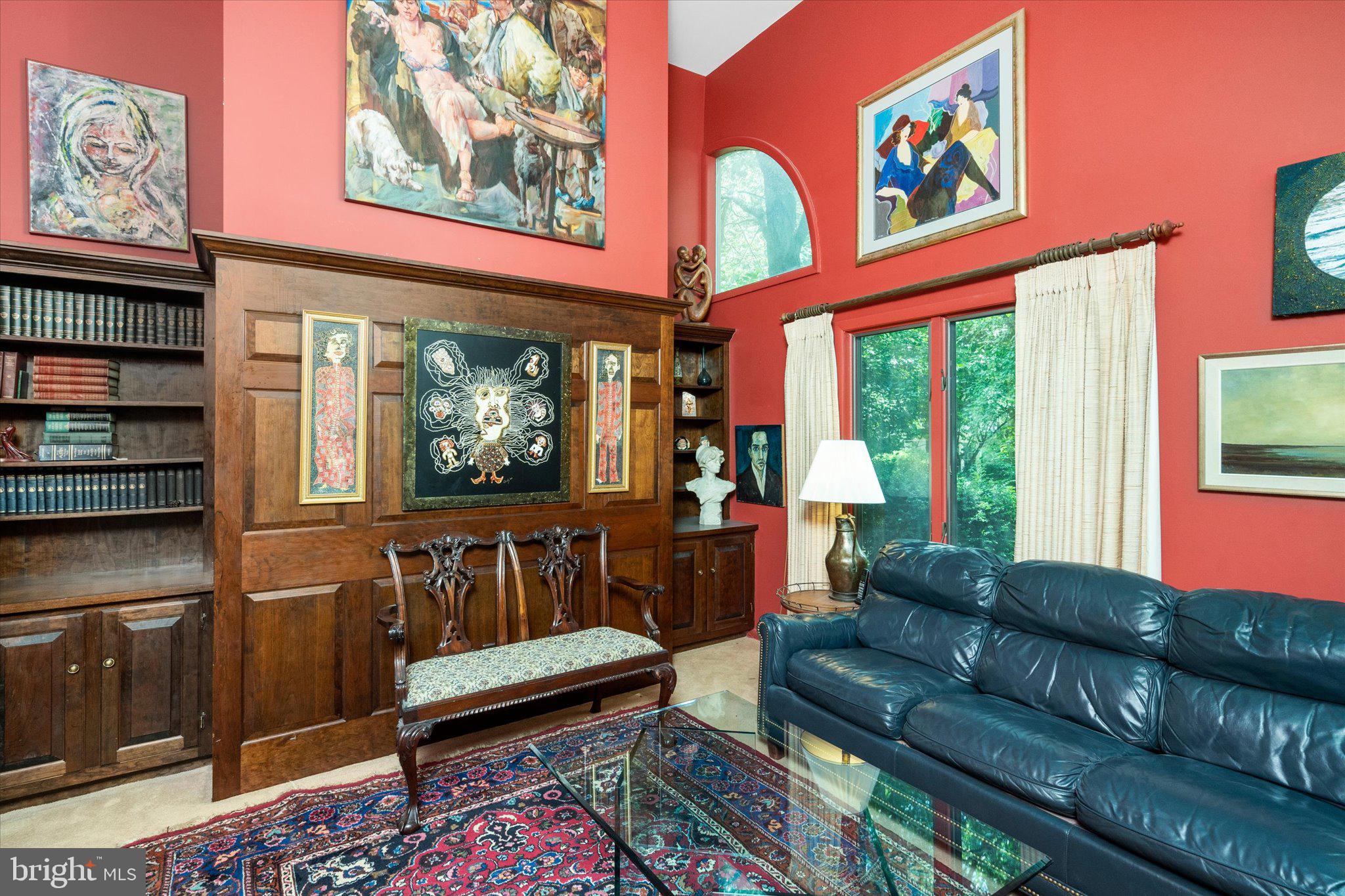 24 James Ct