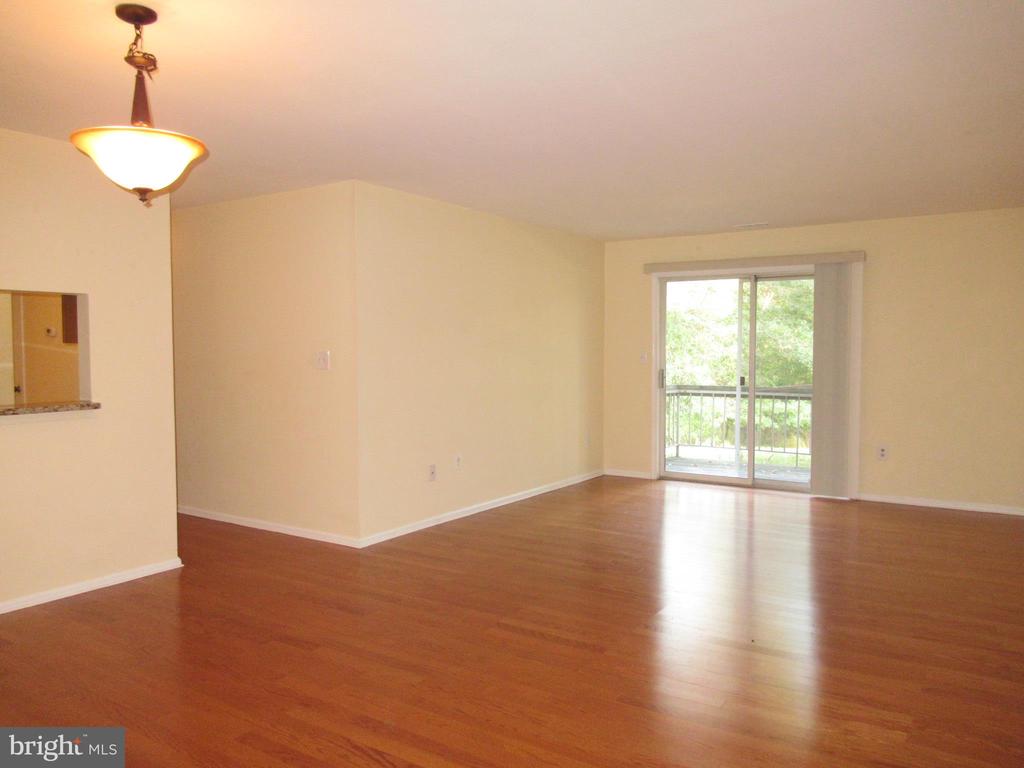 32 CYPRESS CT