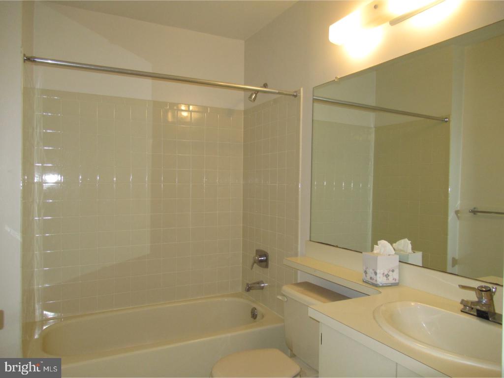12 JUNIPER CT