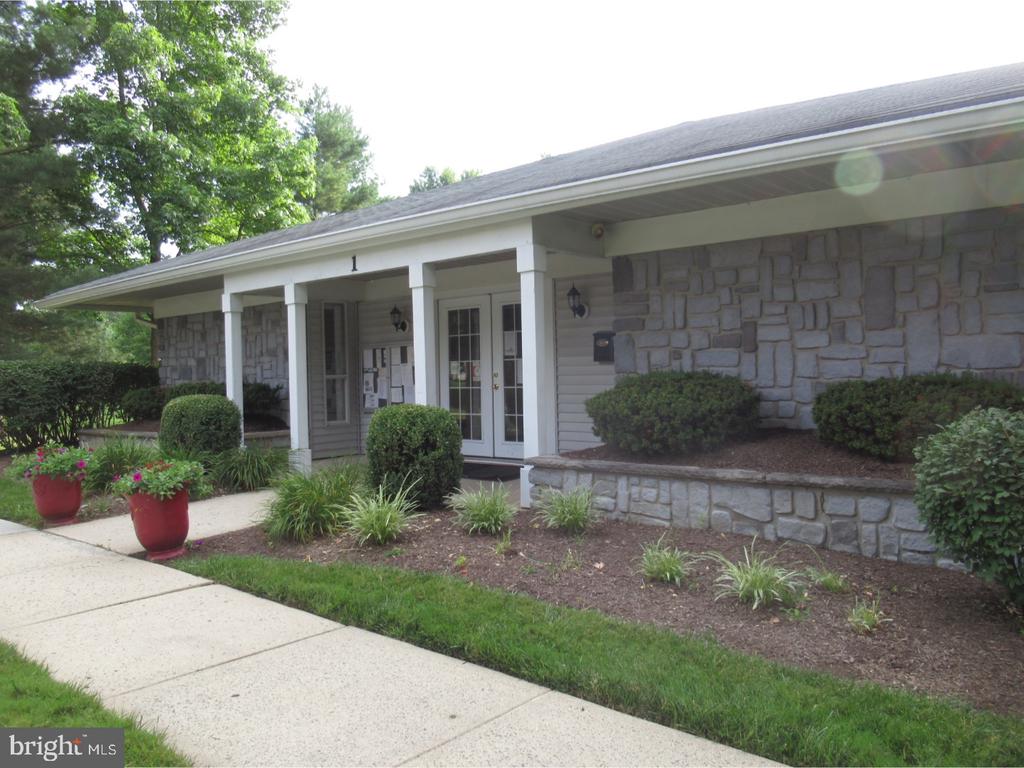 12 JUNIPER CT