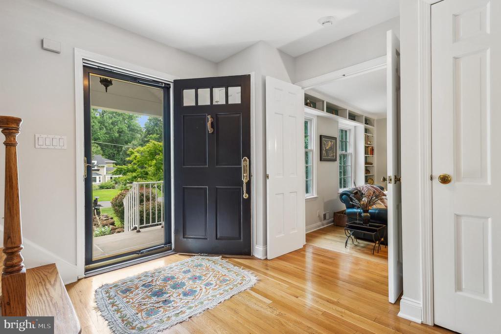 103 Balcort Dr