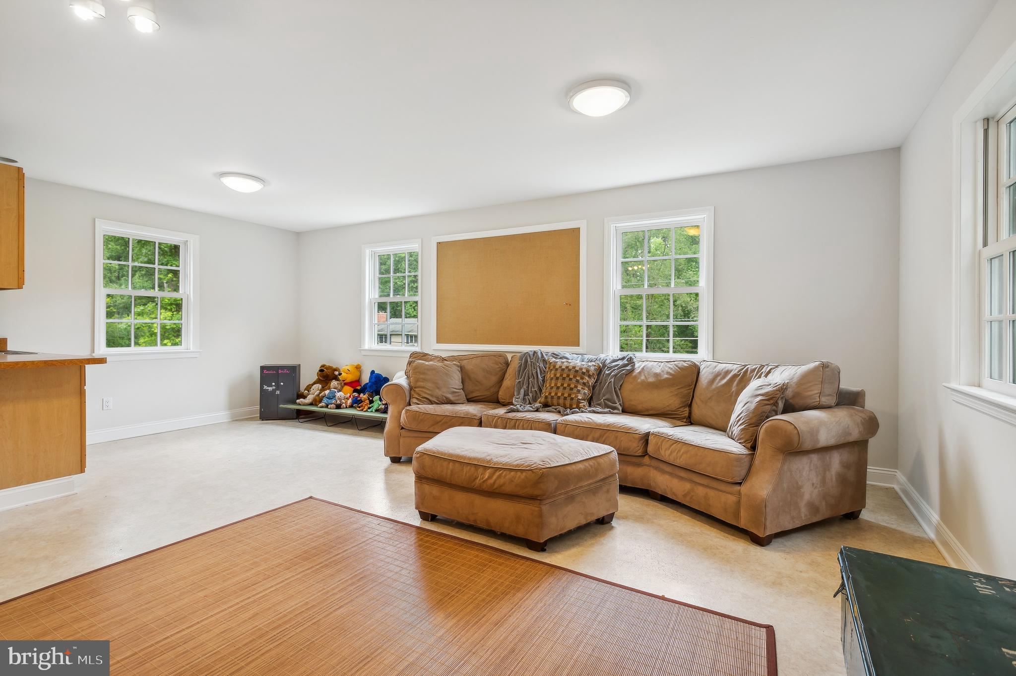 103 Balcort Dr
