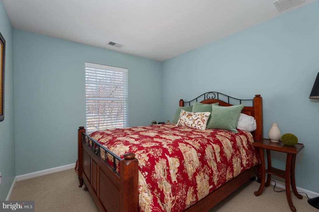 79 Lewisville Rd