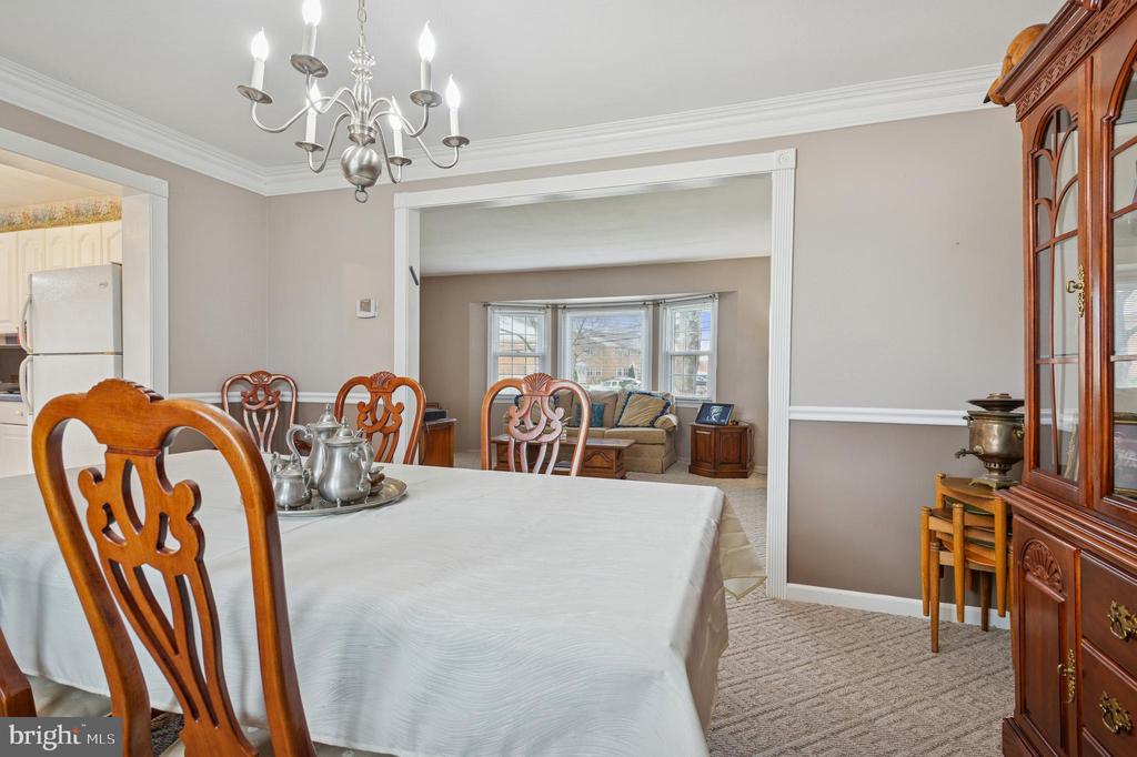 31 Yorkshire Dr