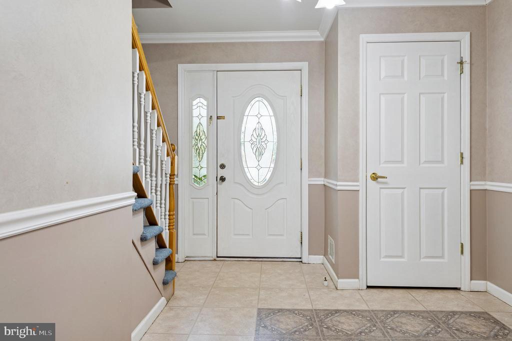 31 Yorkshire Dr