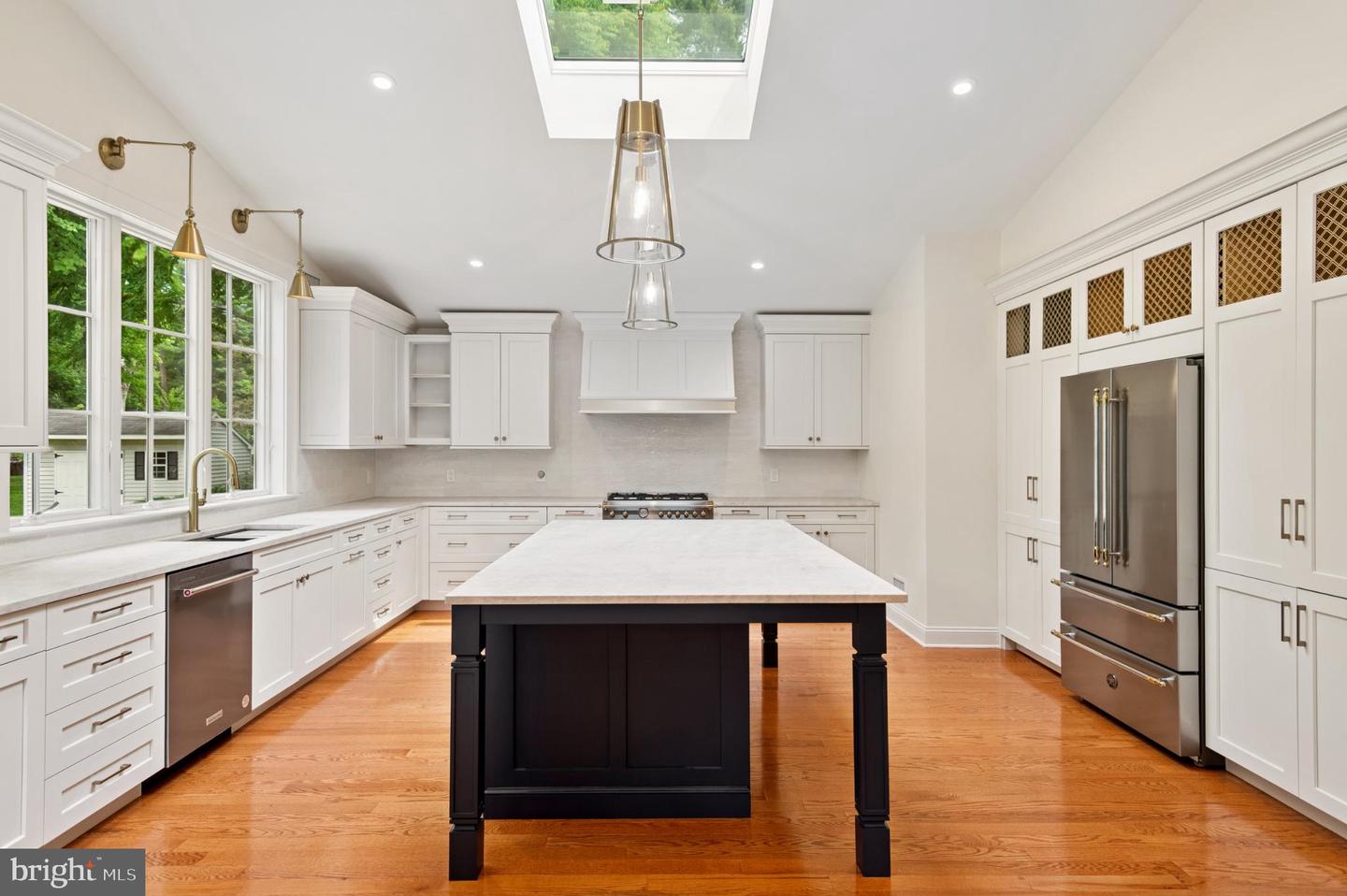 32 Gallup Rd